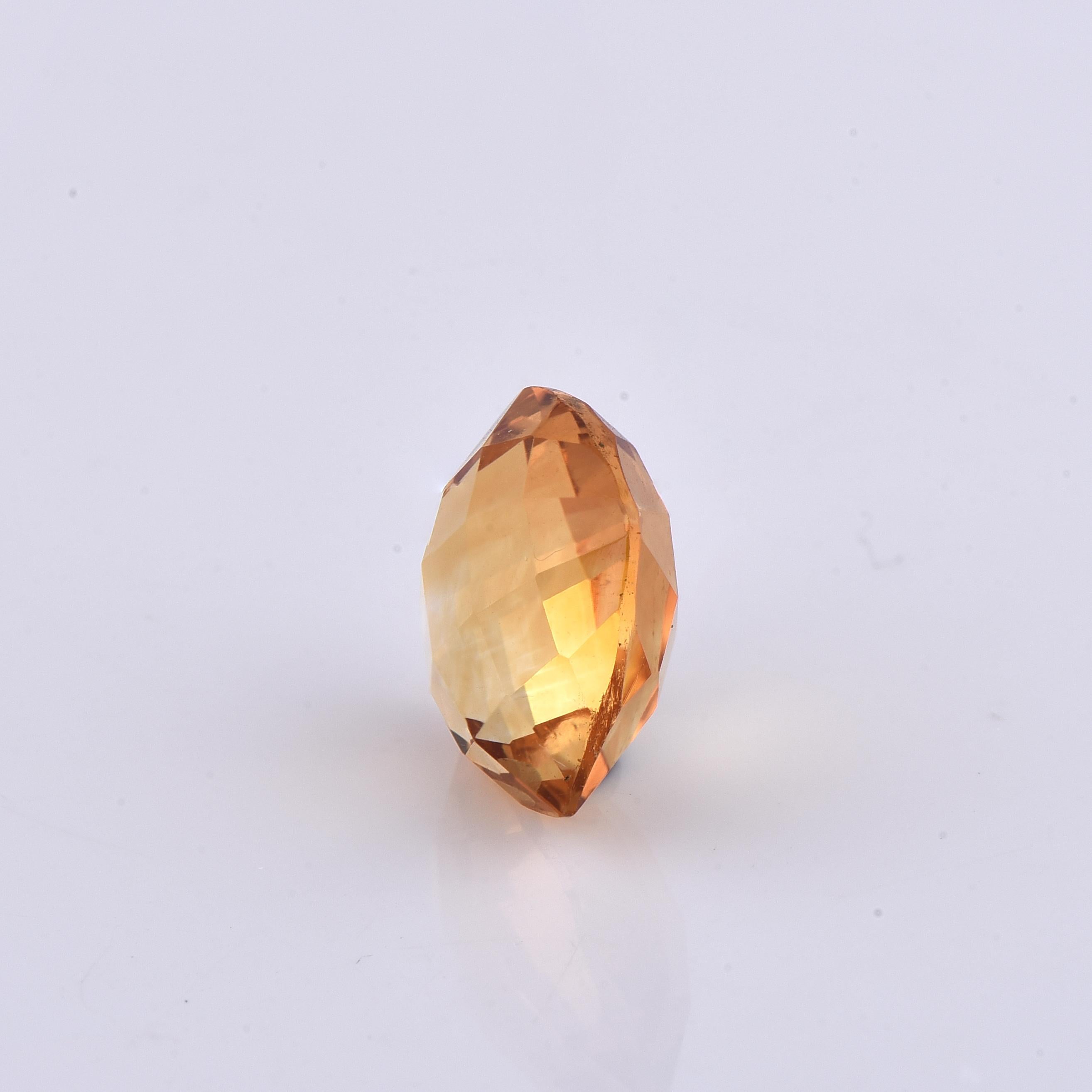 Modern TJD Loose 3.97 Ct Cushion Cut Yellow Natural Citrine Gemstone for Ring & Pendant For Sale