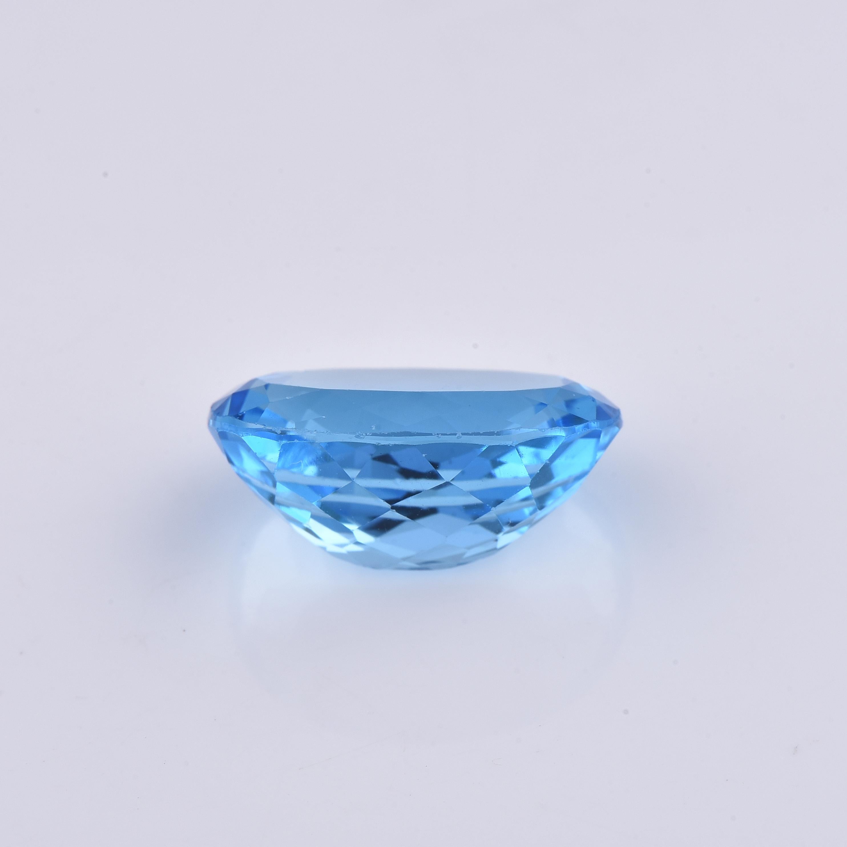 Stone Information: Natural Swiss Blue Topaz
Shape/Cut: Oval Shape
Color: Blue
Dimensions (mm): 16.00 x 12.00 x 7.96
Weight: 11.59ct