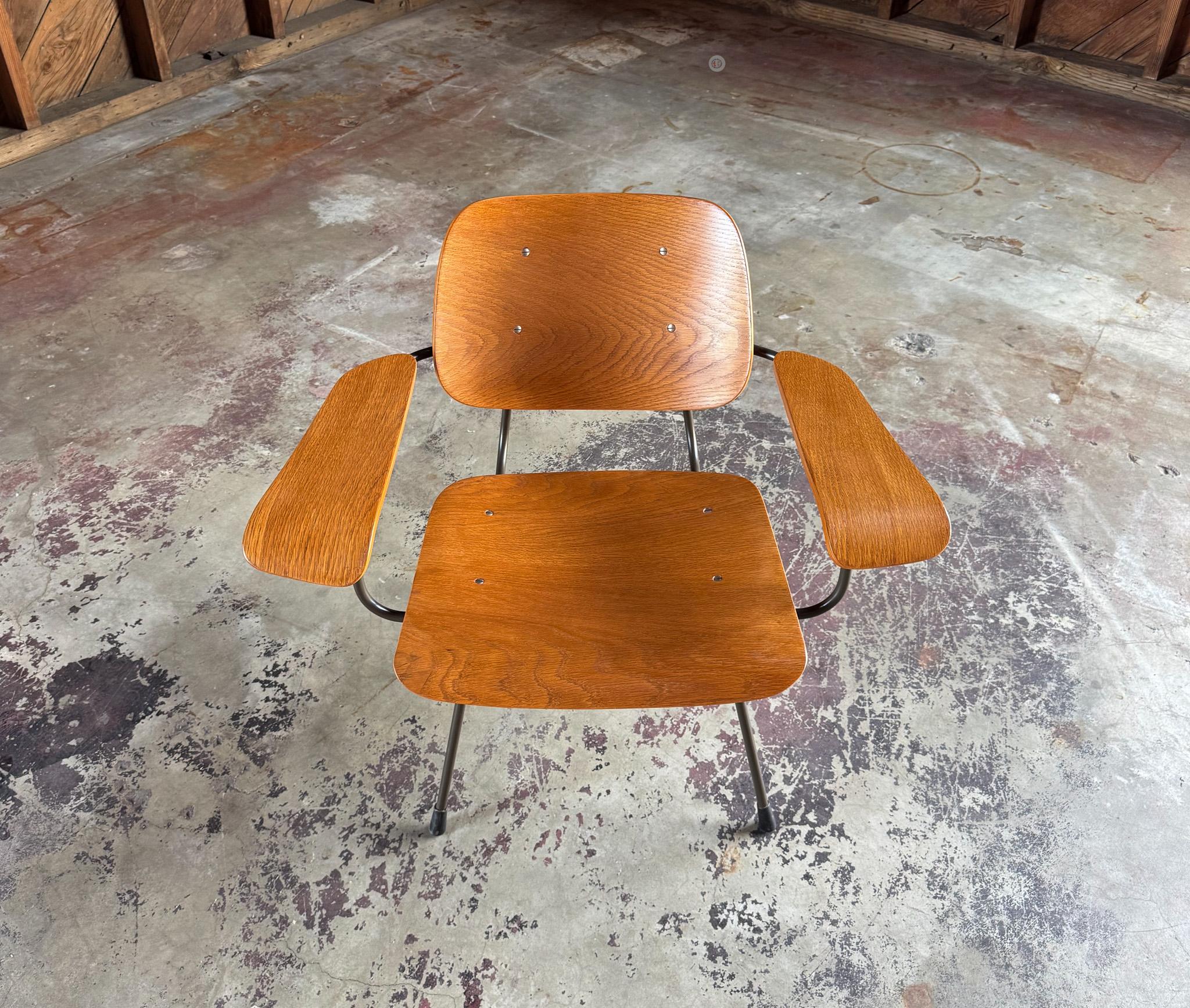 Tjerk Reijenga 8000 Bent Plywood Lounge Chair for Pilastro, Netherlands c.1962 4