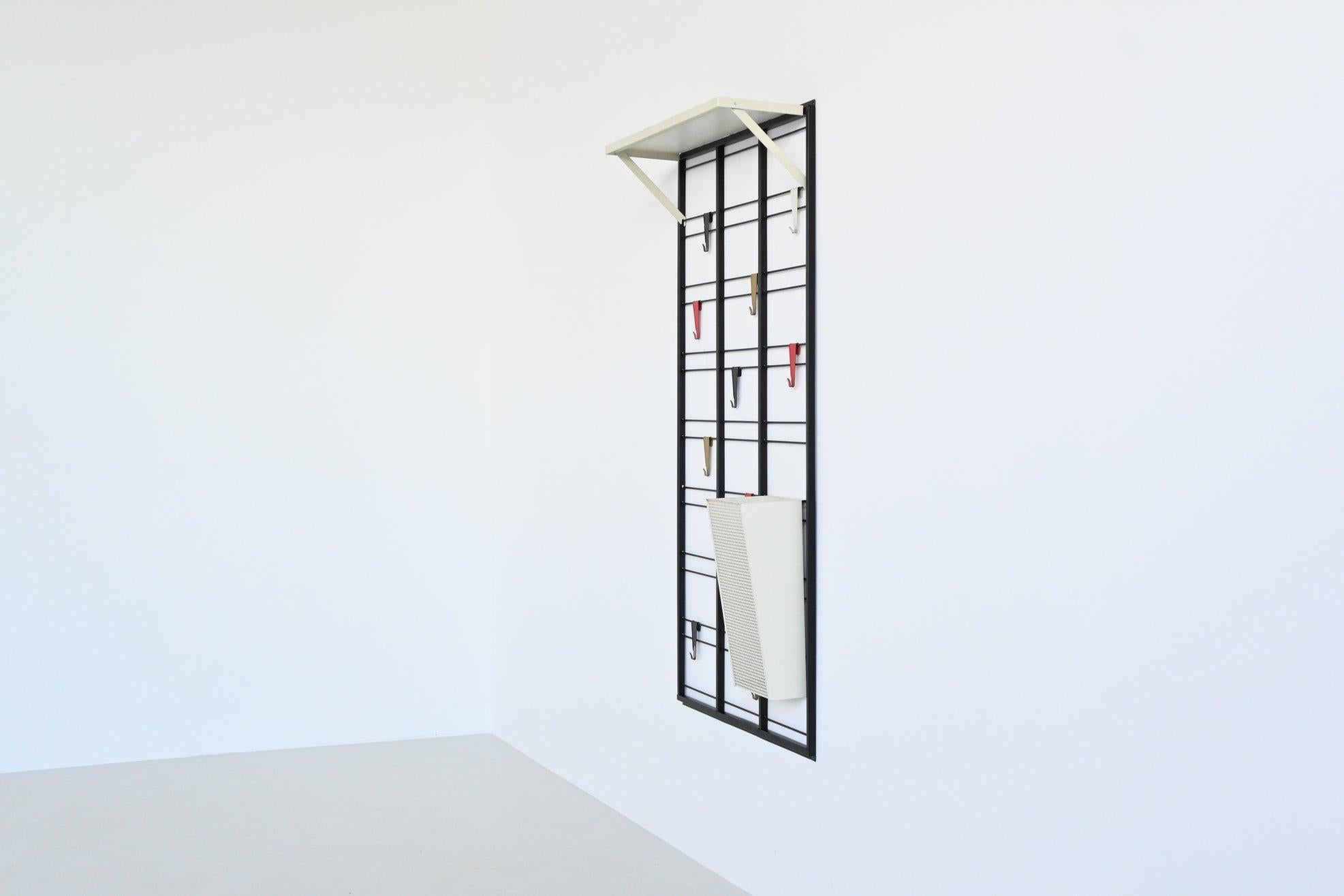 Dutch Tjerk Reijenga Servo Muto coat rack Pilastro The Netherlands 1960 For Sale