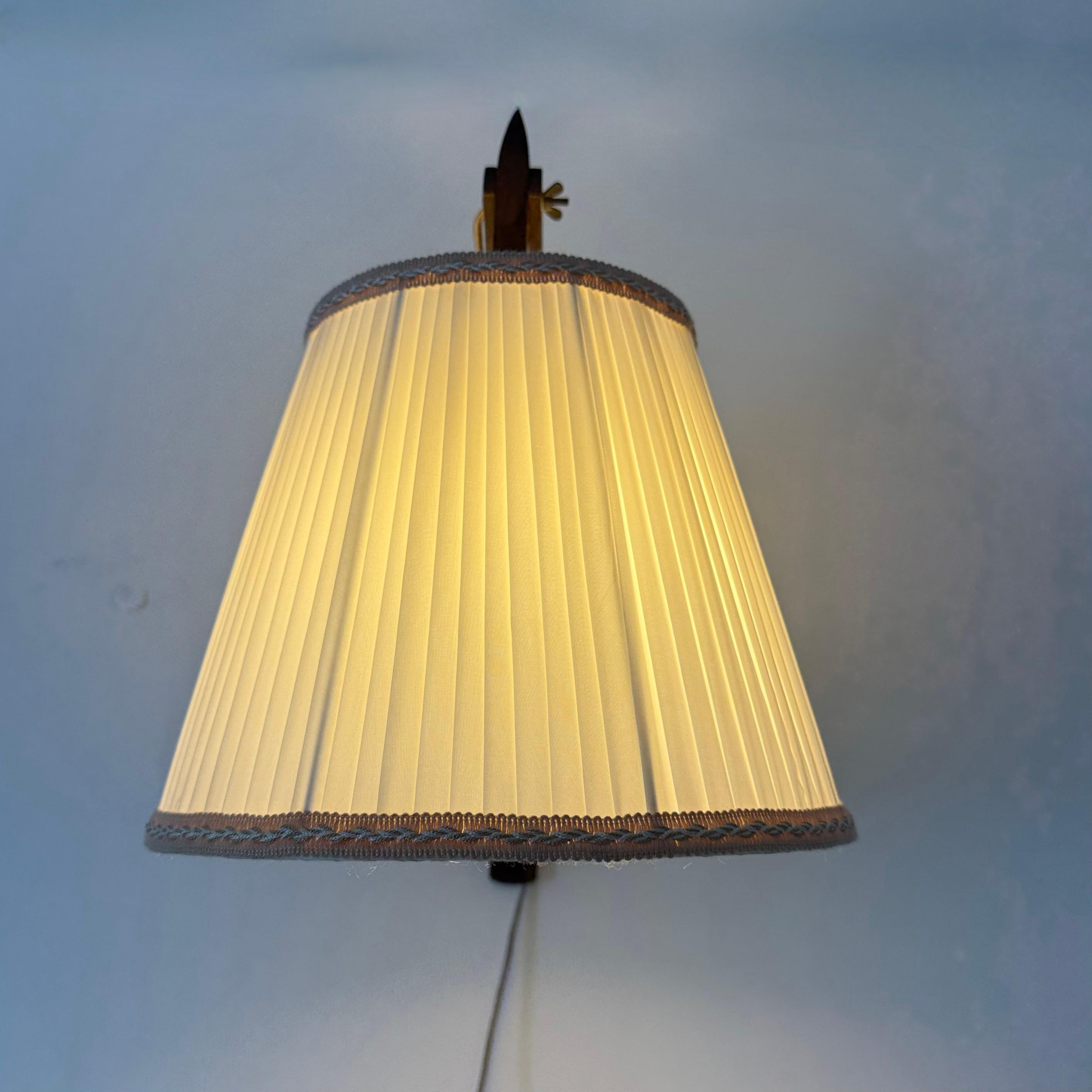 T.J.W Zweers lampe murale vintage en bois d'Oak Oak 1950s en vente 6