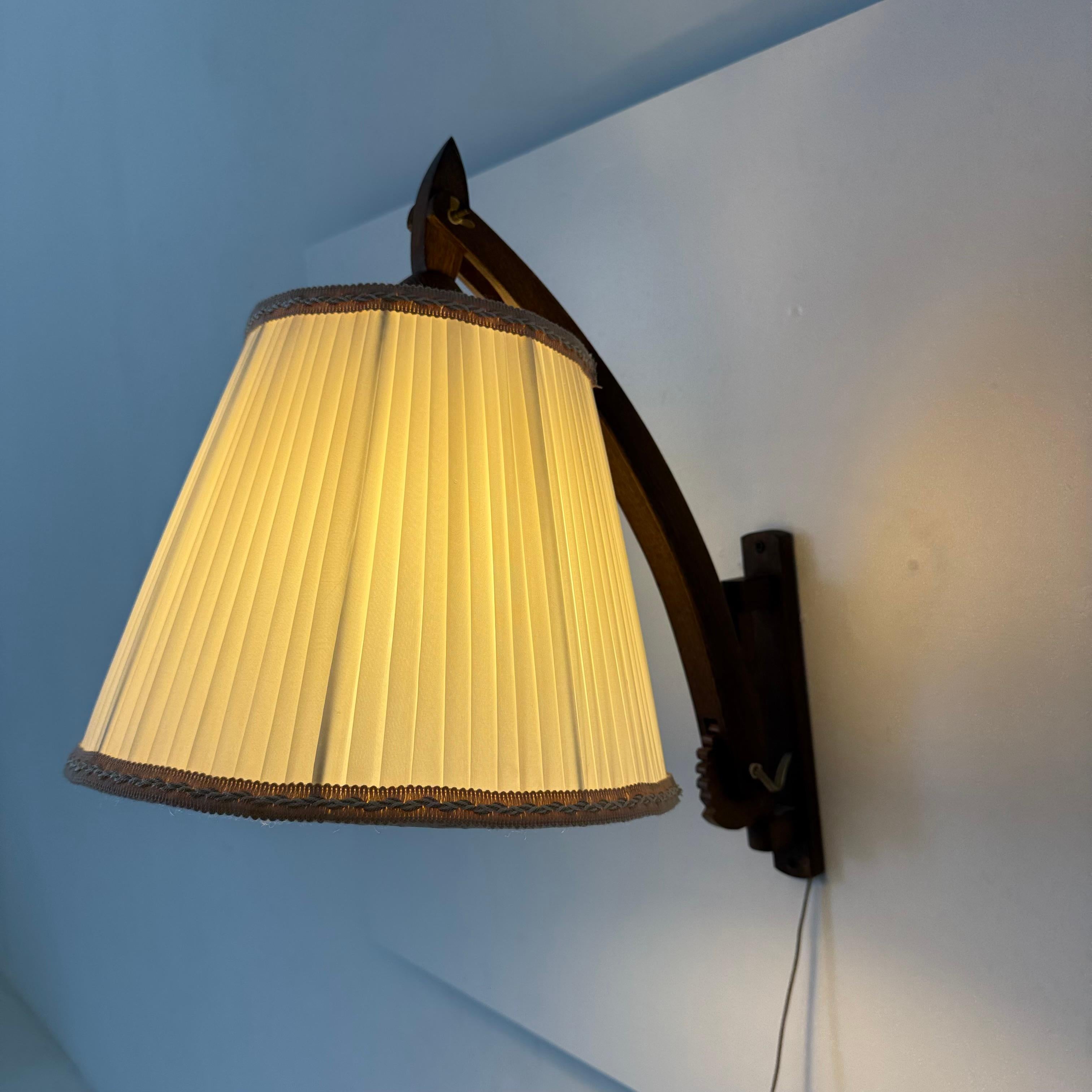 T.J.W Zweers lampe murale vintage en bois d'Oak Oak 1950s en vente 7