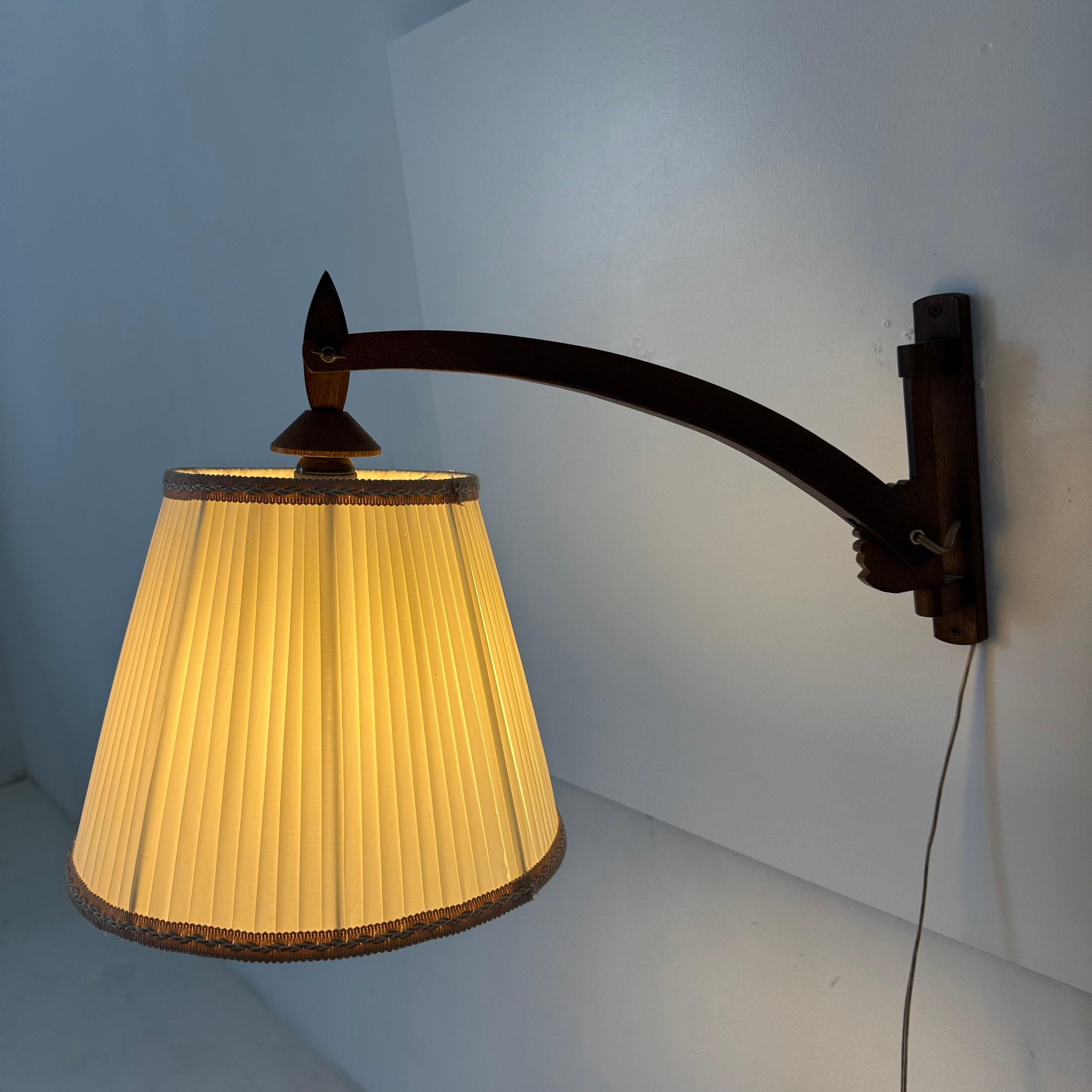 T.J.W Zweers lampe murale vintage en bois d'Oak Oak 1950s en vente 9