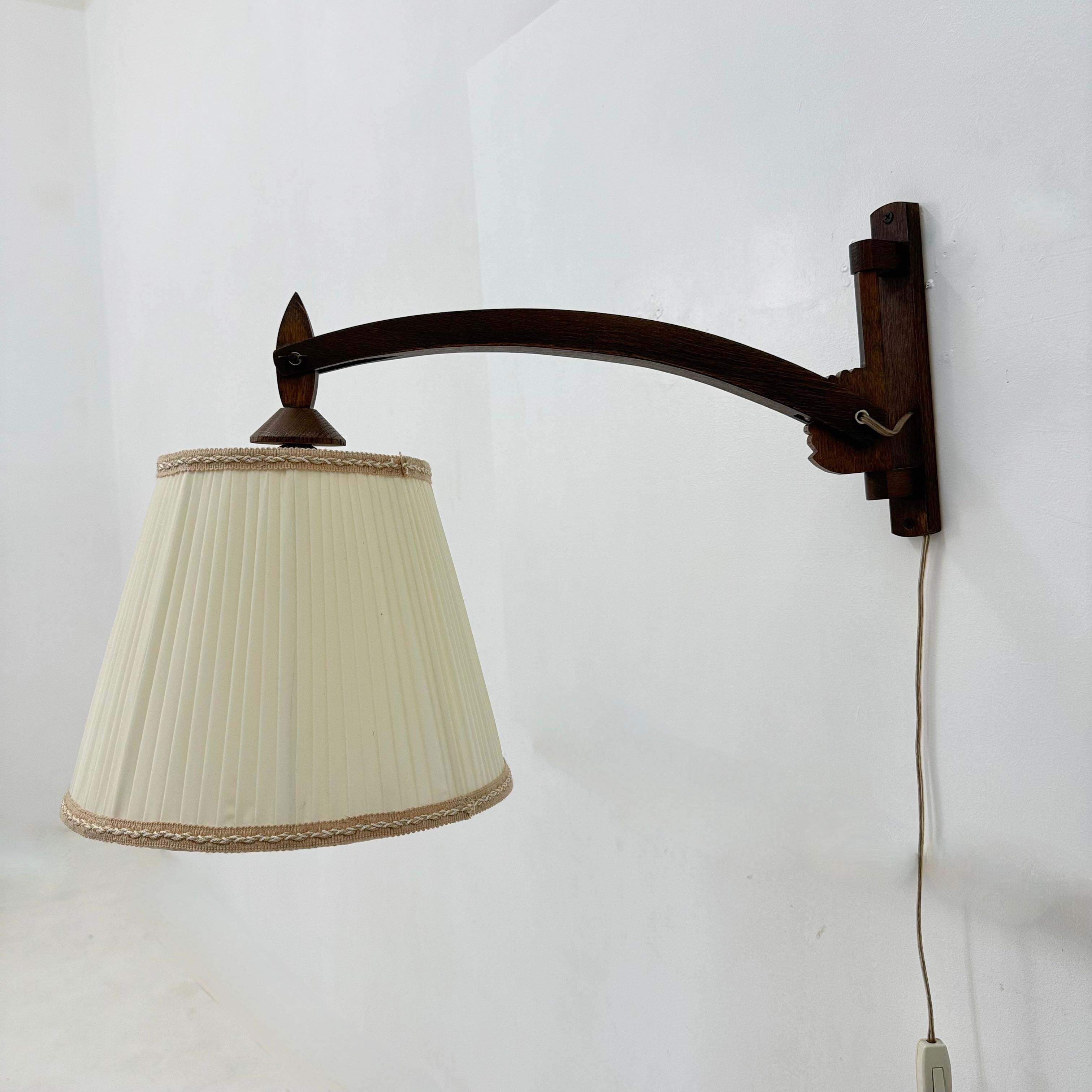 T.J.W Zweers lampe murale vintage en bois d'Oak Oak 1950s en vente 1