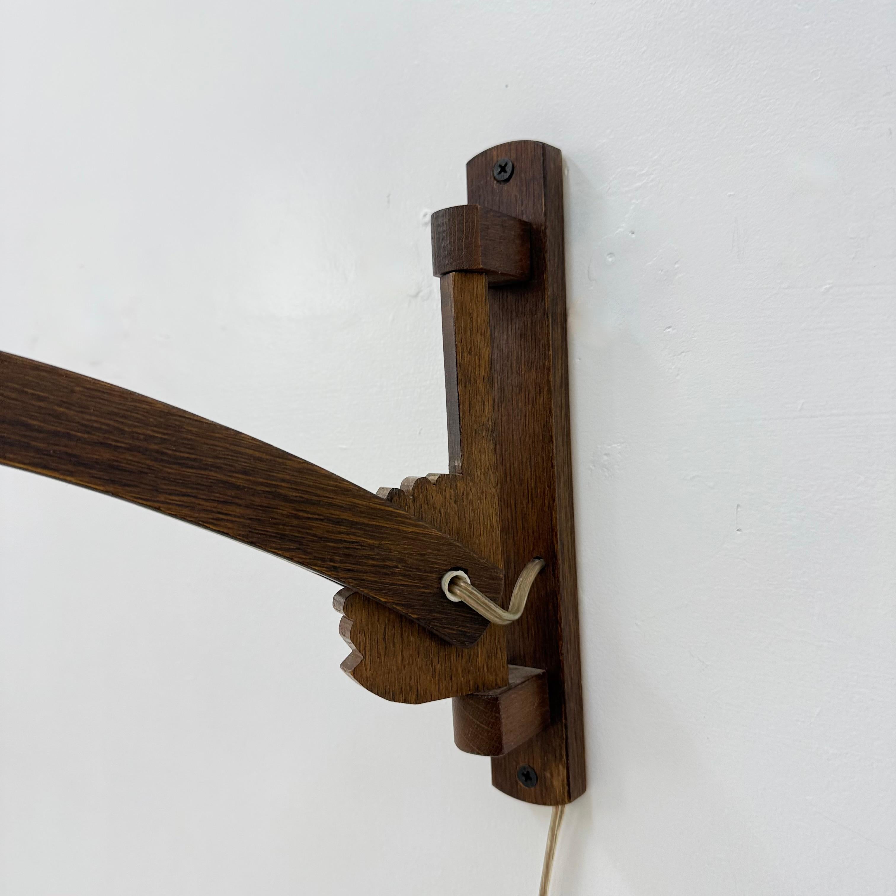 T.J.W Zweers lampe murale vintage en bois d'Oak Oak 1950s en vente 3
