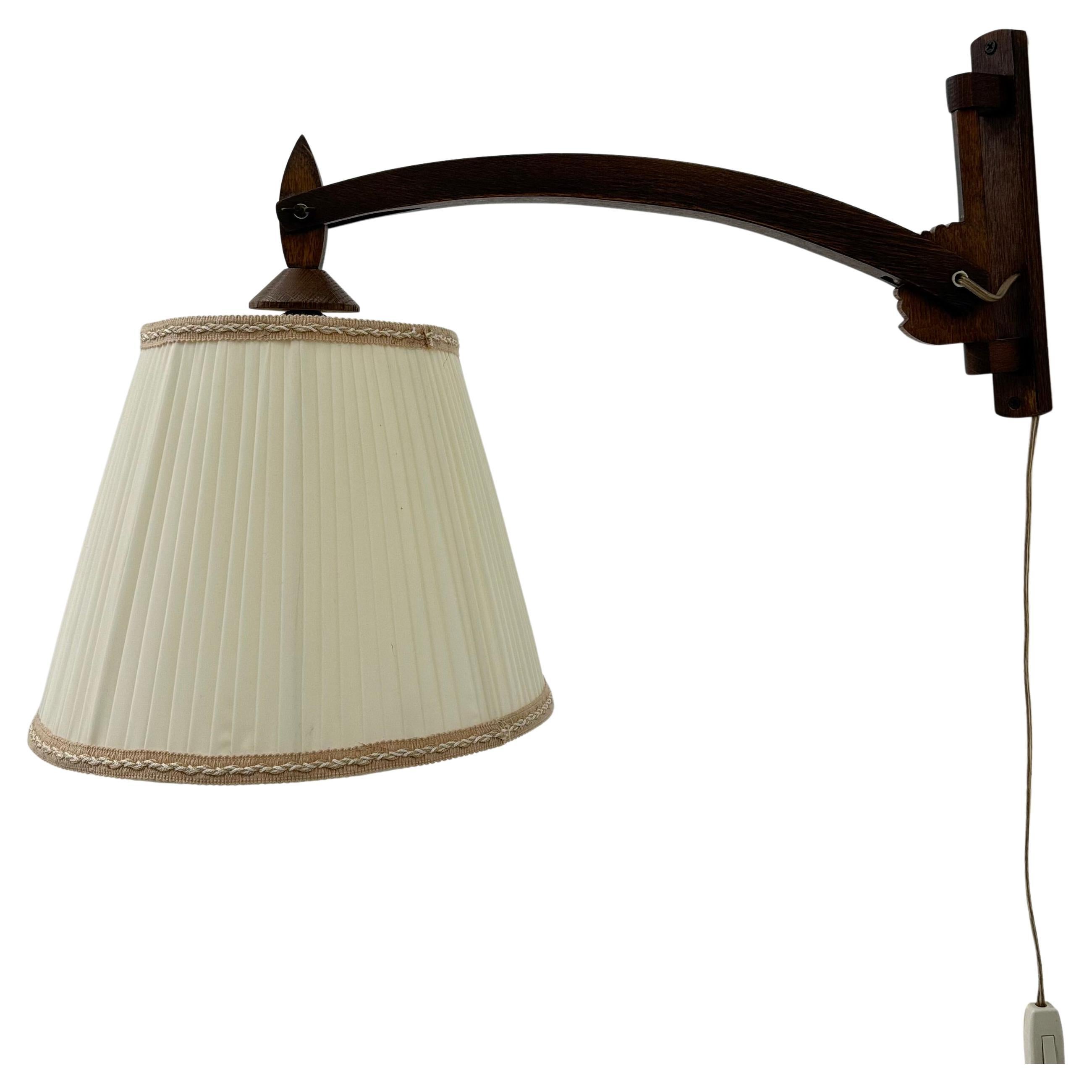 T.J.W Zweers lampe murale vintage en bois d'Oak Oak 1950s en vente