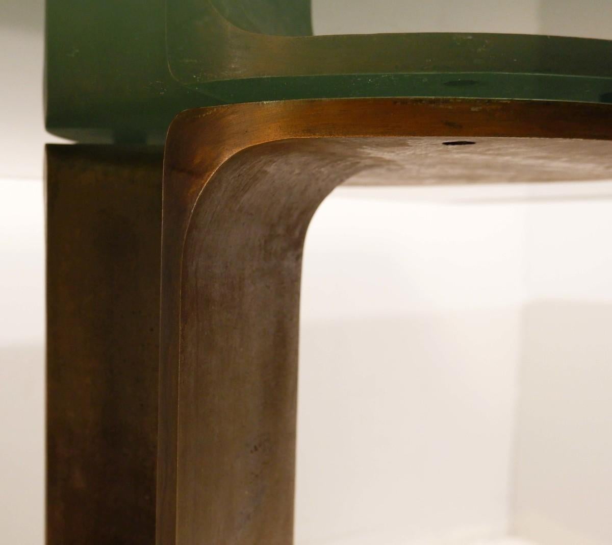 'TL59' Brown Patinated Bronze Base and Smoked Glass Top, by Scarpa for Poggi In Good Condition In Brussels, BE