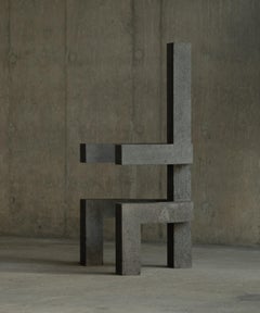 Einzigartiger skulpturaler dunkler Tlakatl-Skulptur-Stuhl aus Vulkanstein von Mesawa