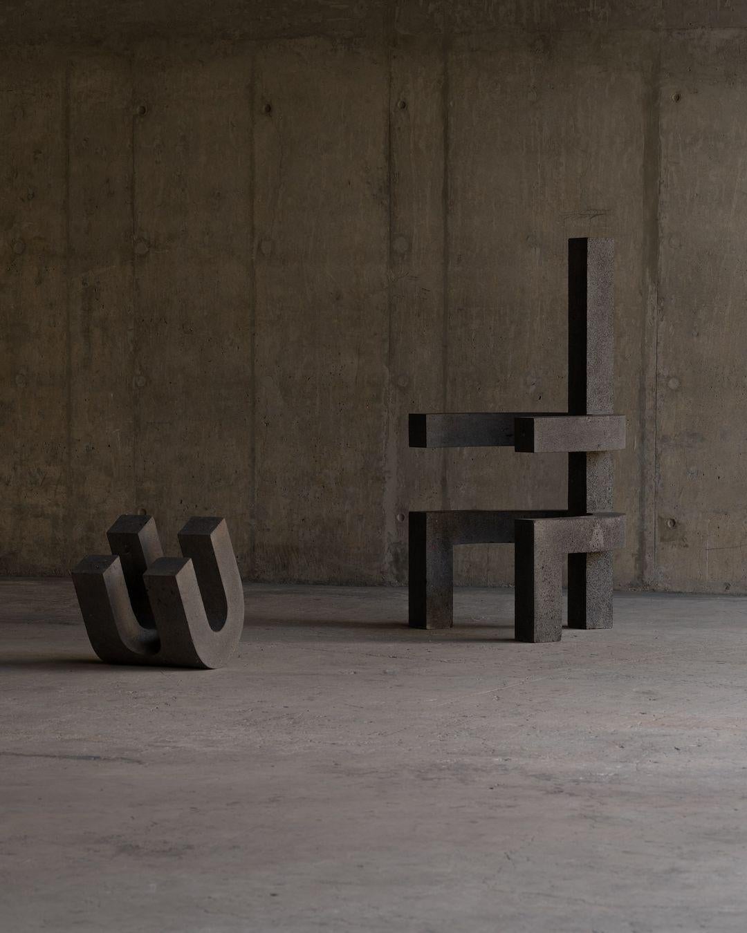 Tlakatl Skulpturaler Stuhl von Mesawa im Zustand „Neu“ im Angebot in Geneve, CH