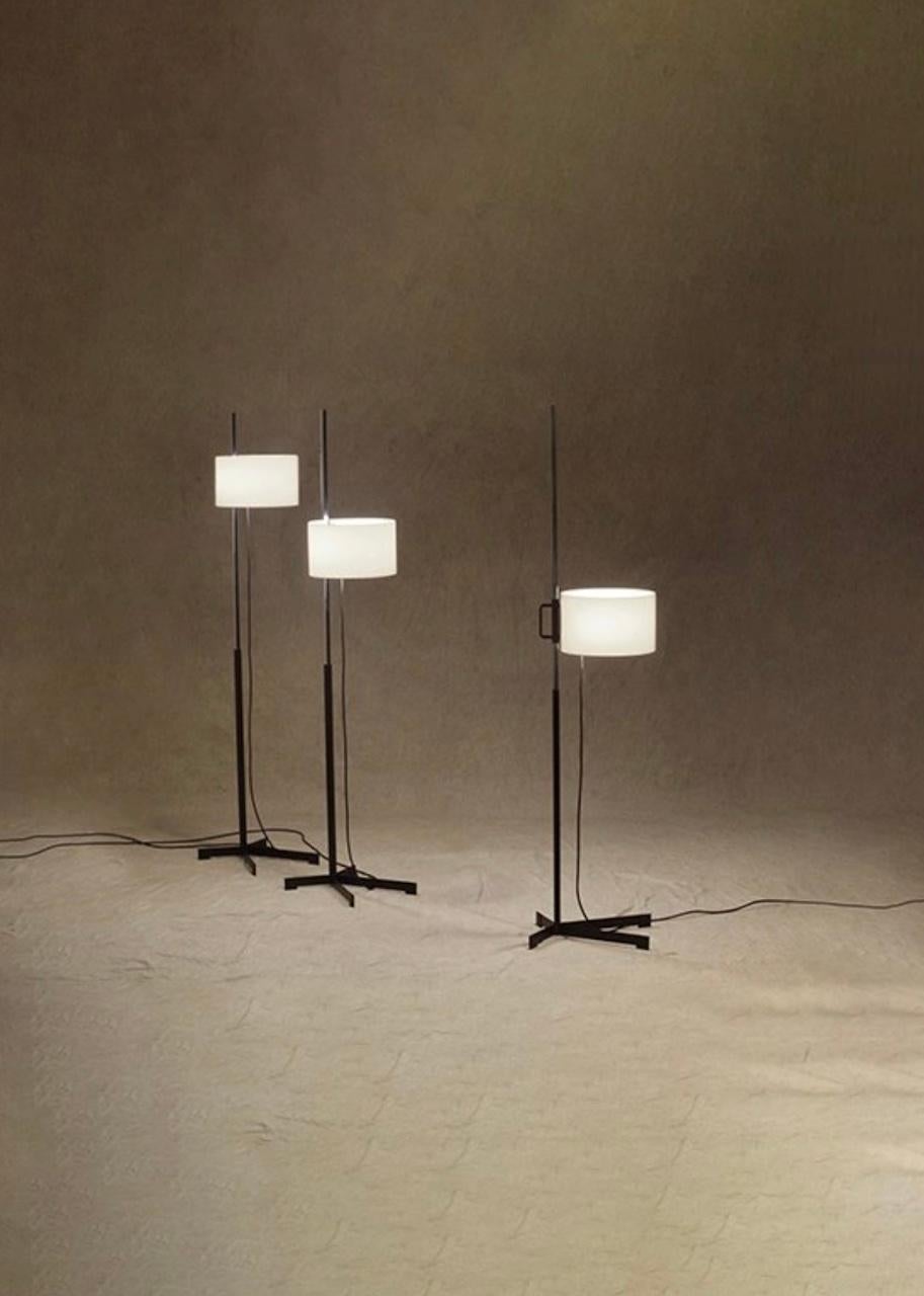 Spanish TMC Floor Lamp by Miguel Milá for Santa & Cole For Sale