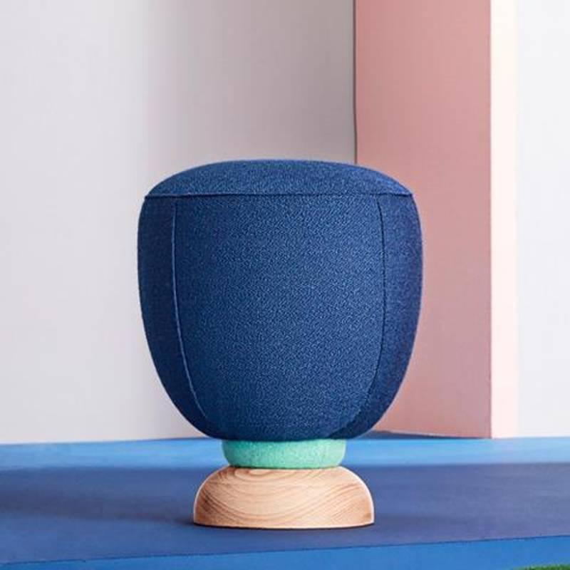 Marble Toadstool Collection Ensemble Sofa, Table and Puffs, Masquespacio