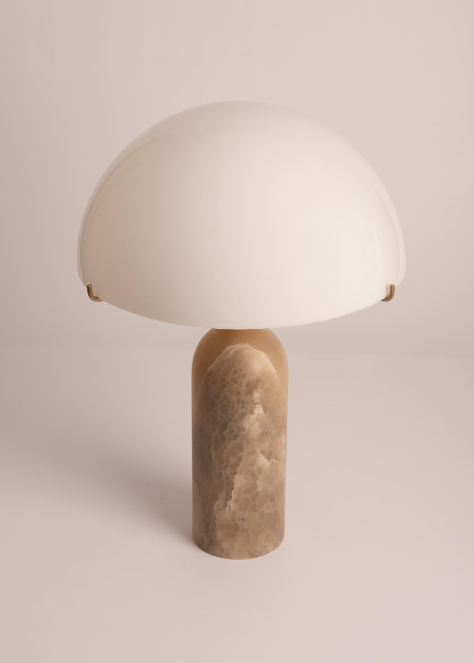 Post-Modern Tobacco Alabaster Peono Table Lamp by Simone & Marcel For Sale