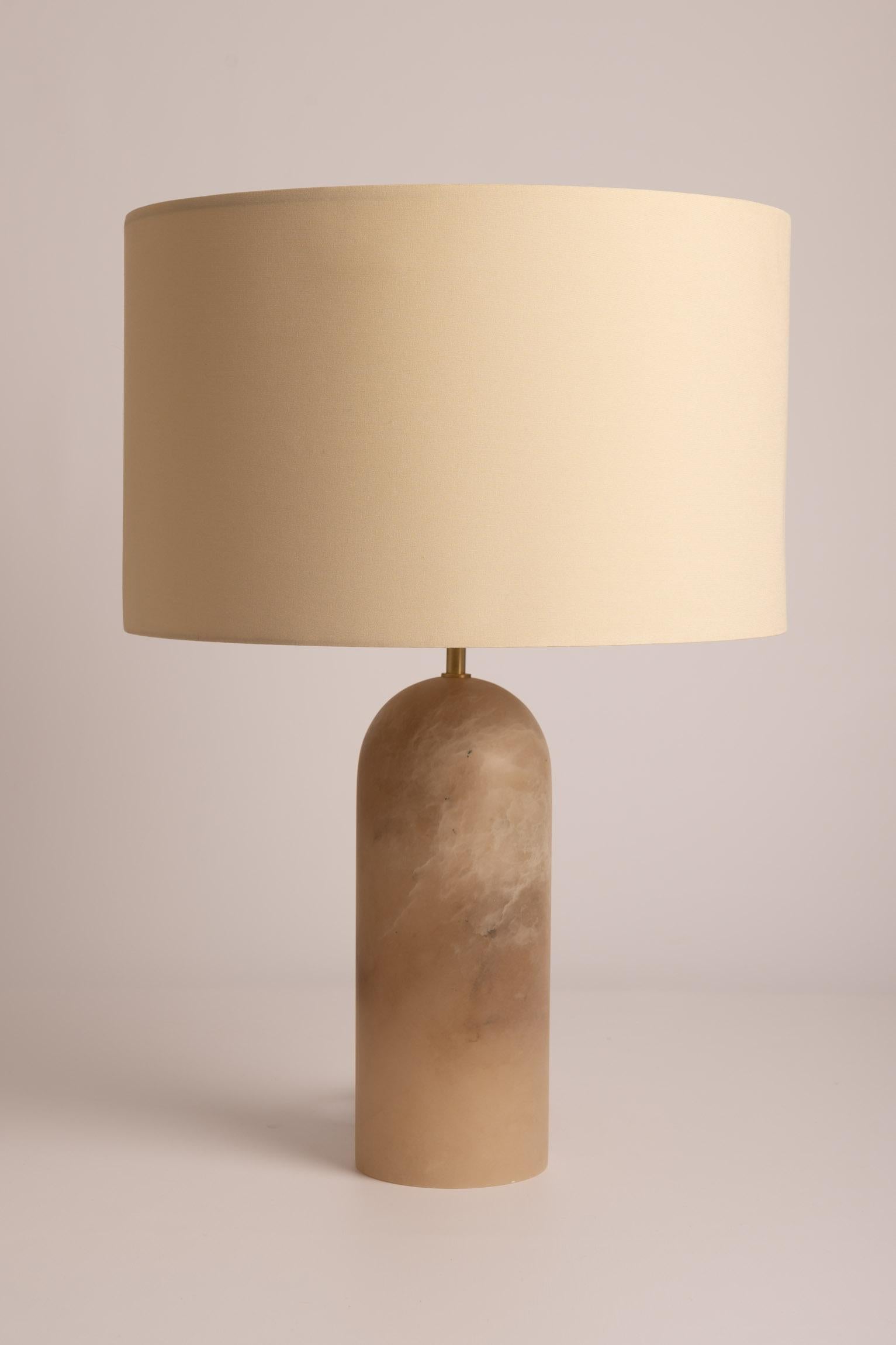 Tobacco Alabaster Pura Table Lamp by Simone & Marcel
Dimensions: Ø 40 x H 58 cm.
Materials: Brass, cotton and tobacco alabaster.

Also available in different marble, wood and alabaster options and finishes. Custom options available on request.