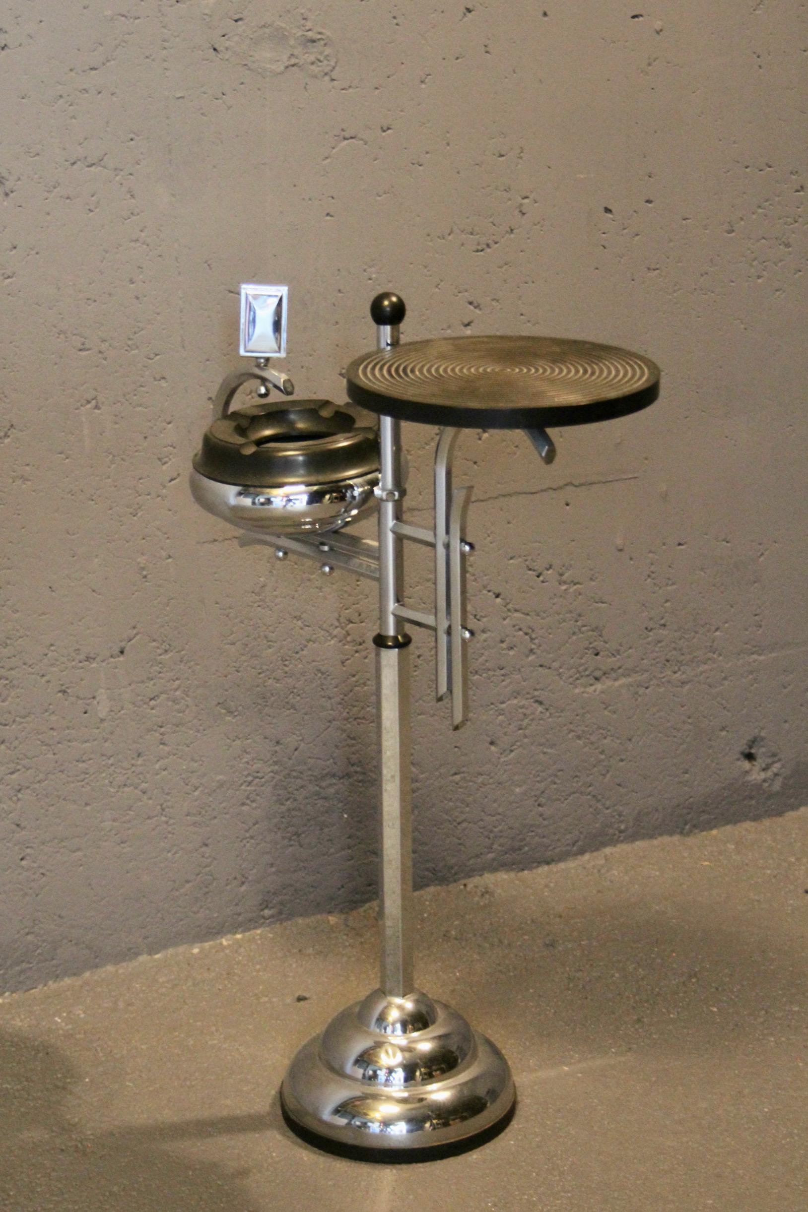 Tabac gueridon art déco Bon état - En vente à grand Lancy, CH