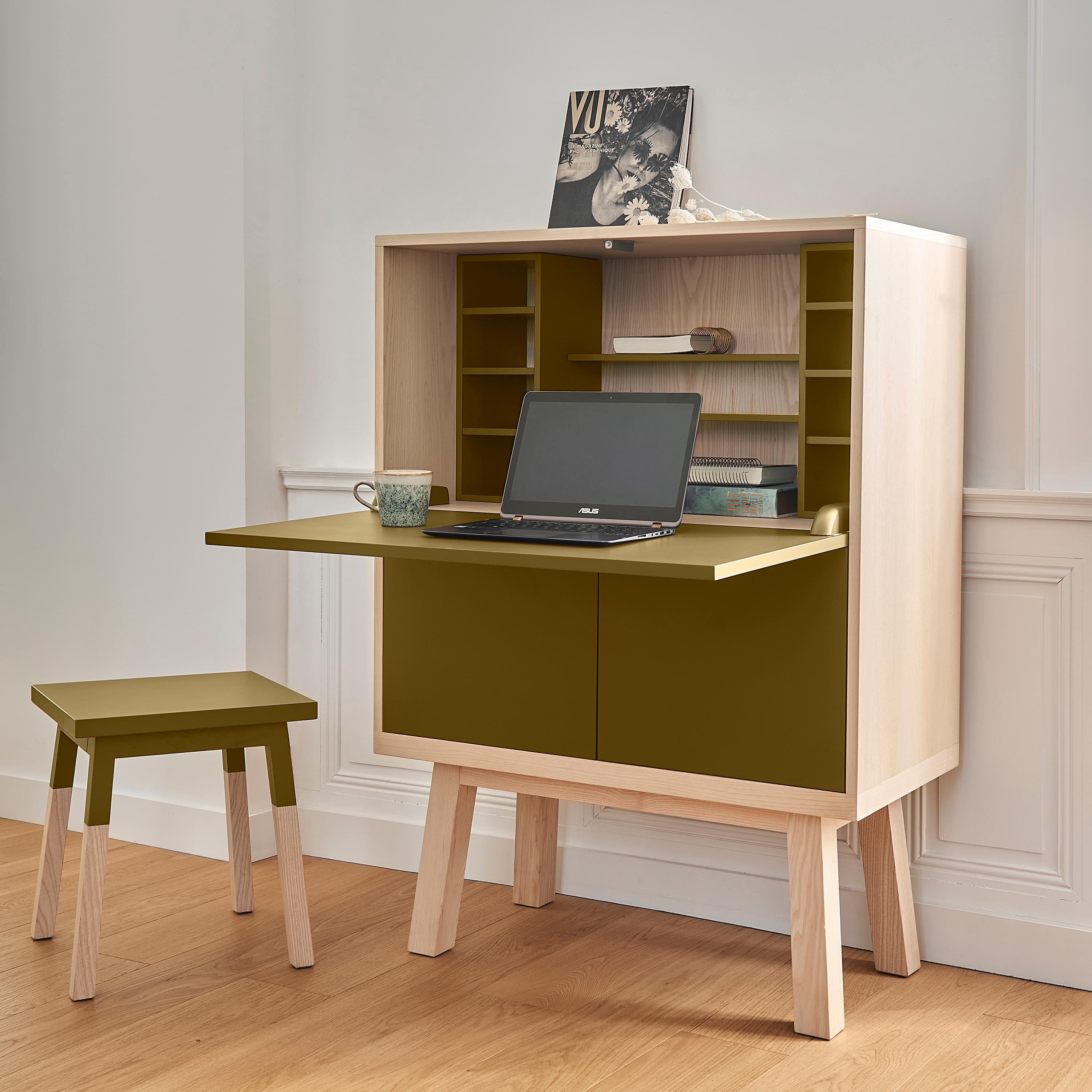 This secretary desk belongs to our ÉGÉE COLLECTION designed by the Parisian designer Eric Gizard. 

Eric adopts for this collection the refined codes of Scandinavian design, combining natural materials and sobriety of lines and adds very beautiful