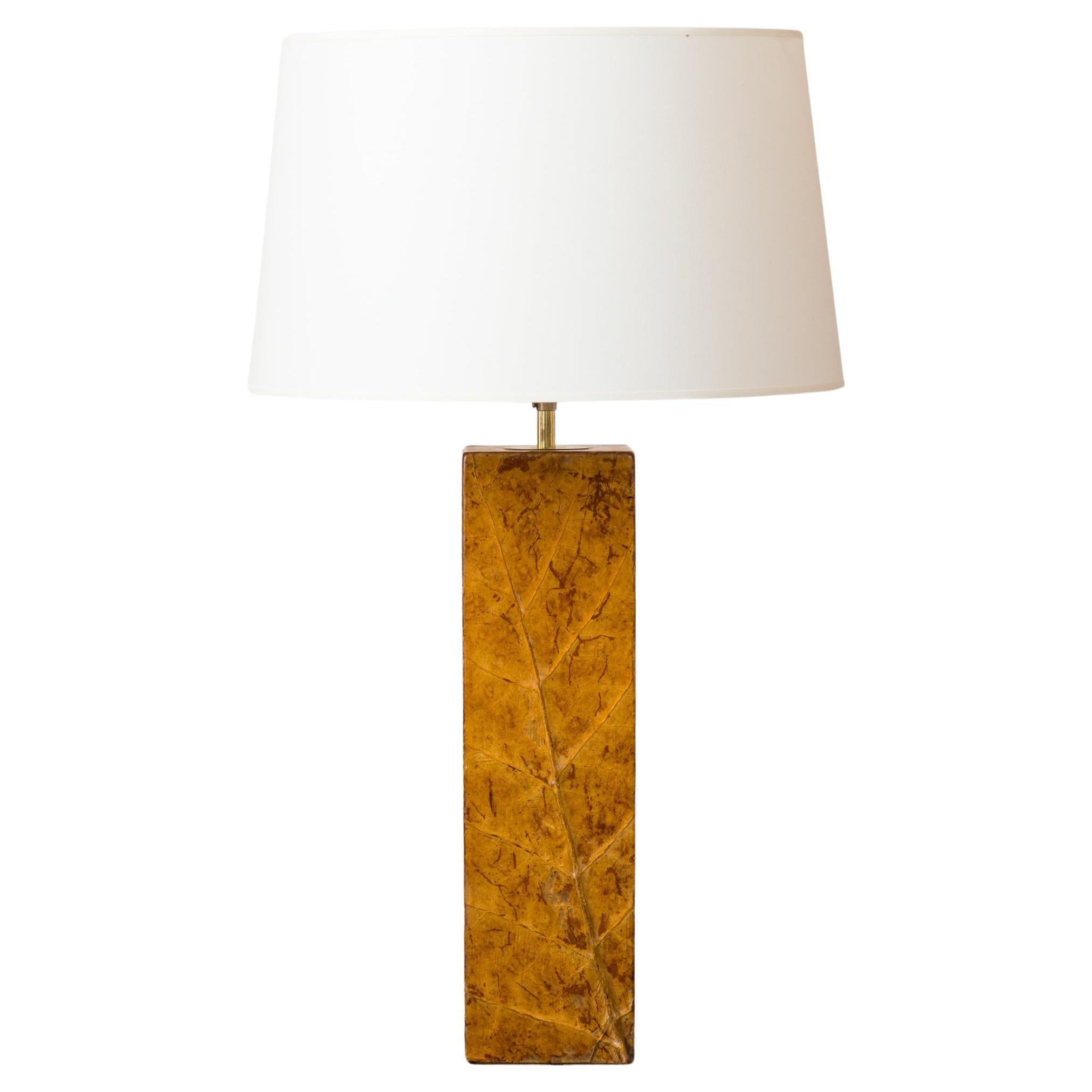 Tobacco Leaf in Resin Decorative Lamp - France 1970's For Sale