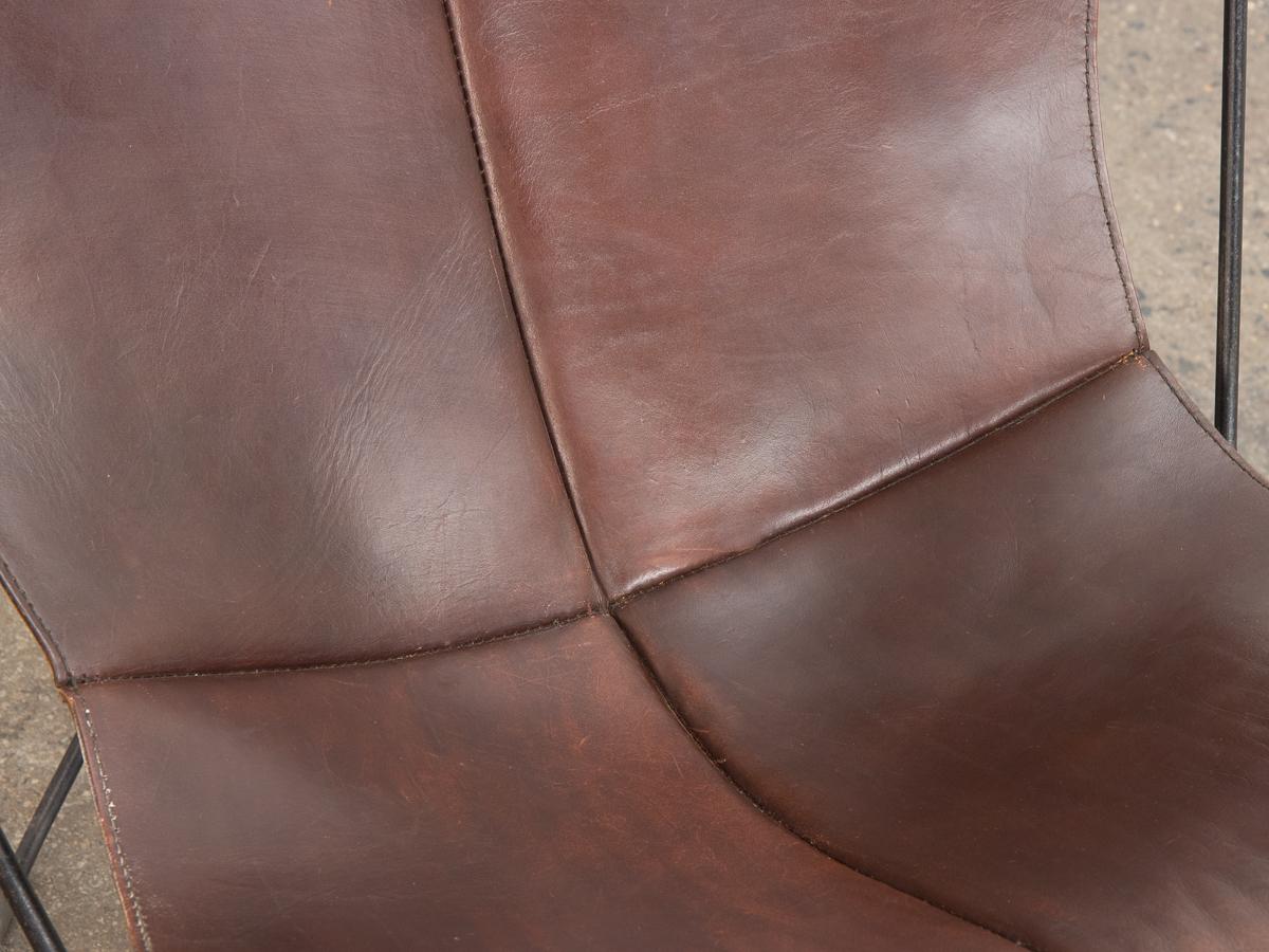 Chaise papillon Hardoy en cuir tabac pour Knoll Bon état à Brooklyn, NY