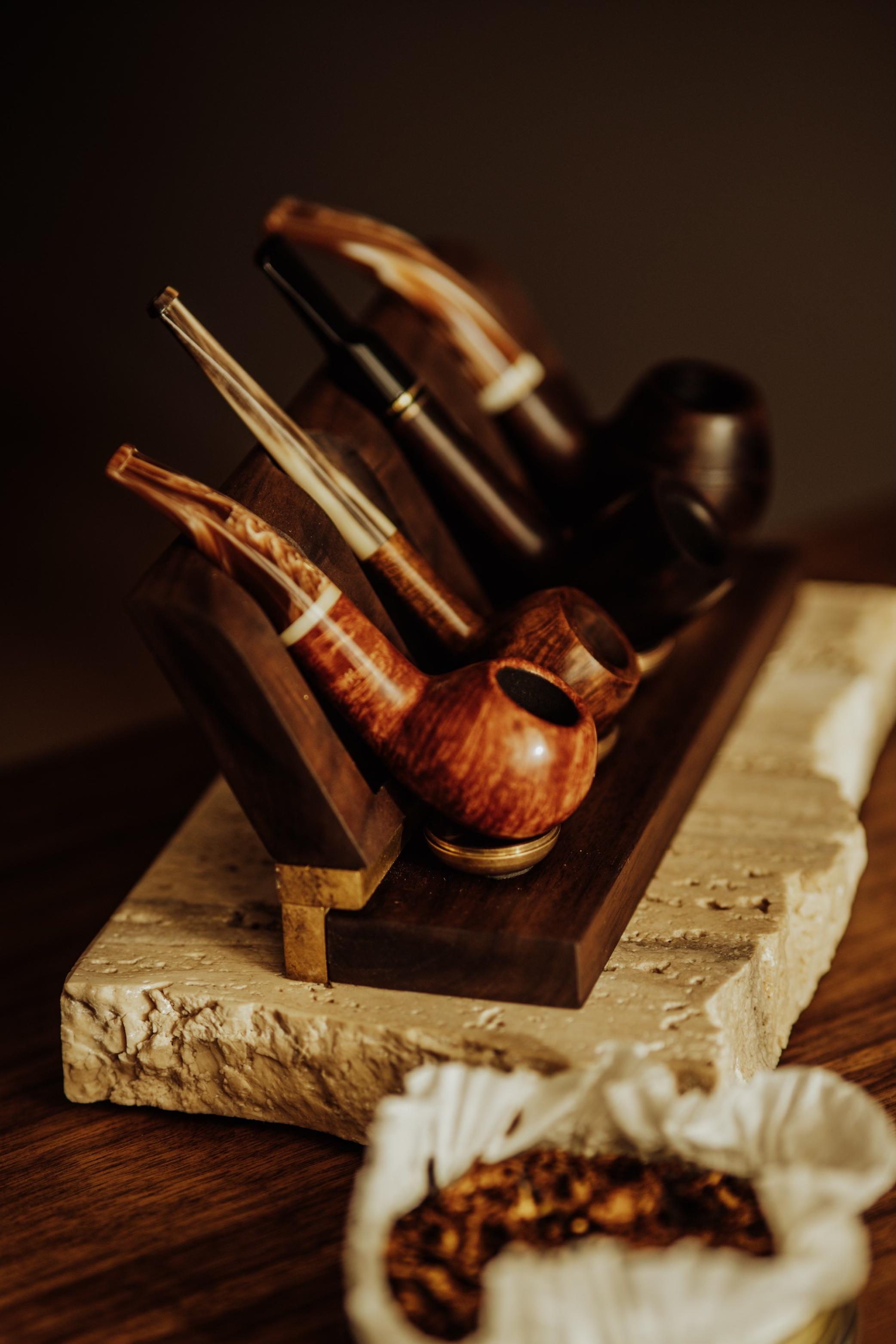Tobacco pipes stand In New Condition For Sale In NIEPOŁOMICE, PL