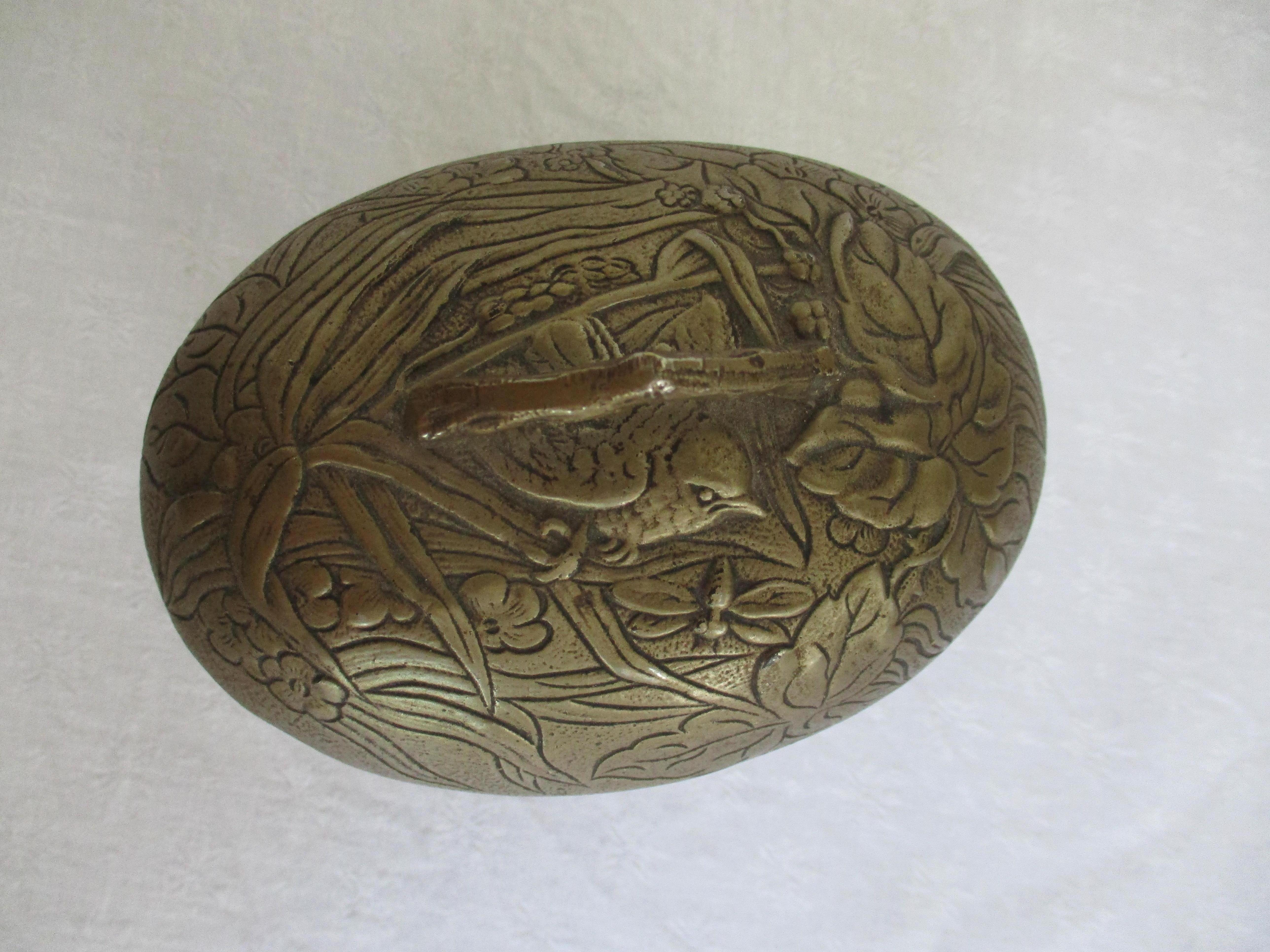 Chinoiserie Tobacco pot / Tea Caddy Japanese / Chinese Style cast iron For Sale