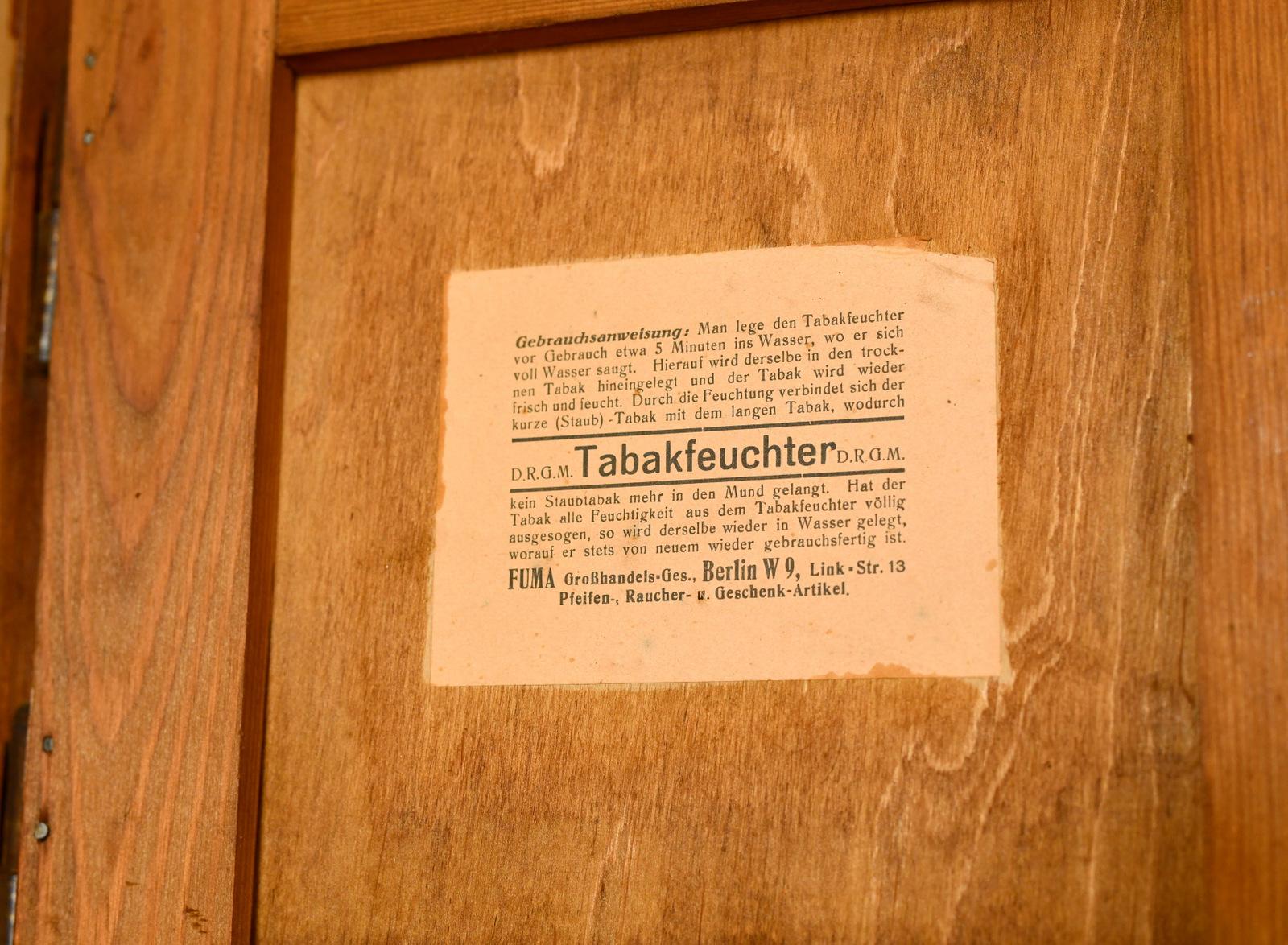 Tobacconist's Shop Cabinet Circa 1930s For Sale 4