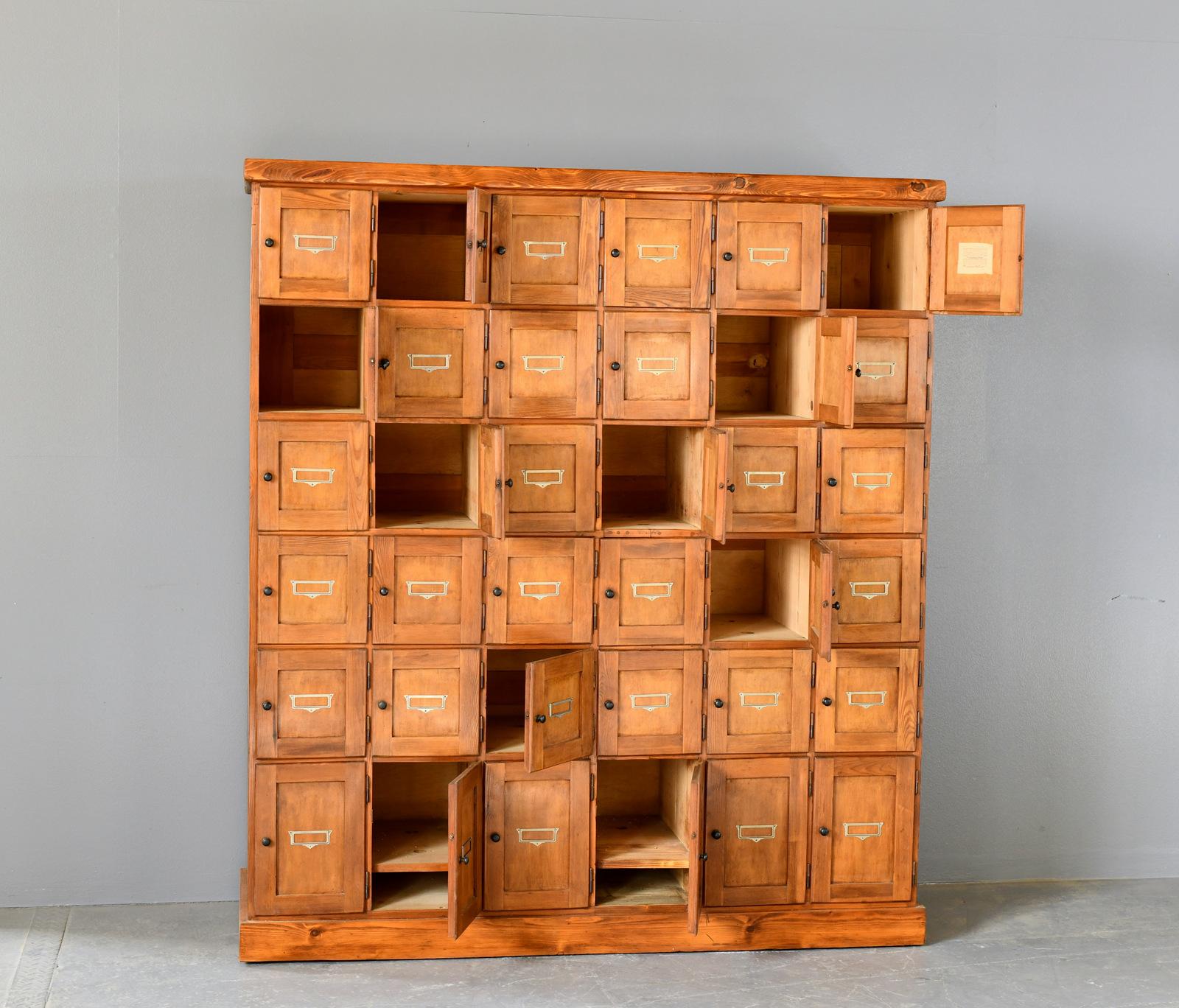 Tobacconist's Shop Cabinet Circa 1930s For Sale 5