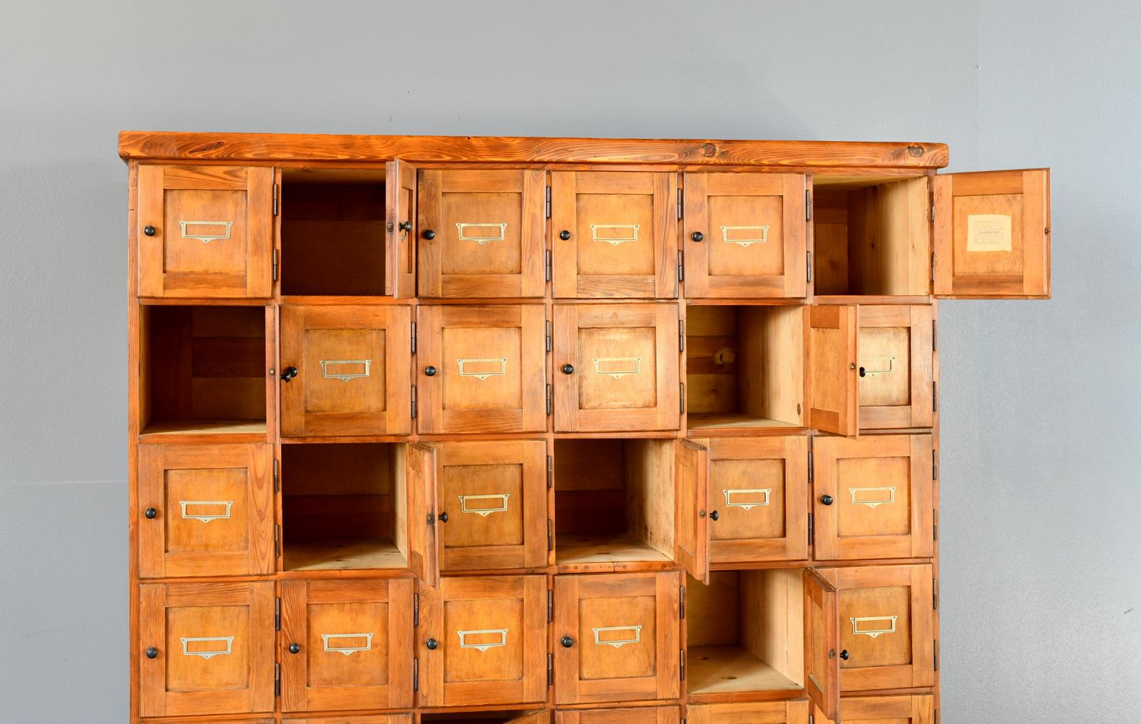 Tobacconist's Shop Cabinet Circa 1930s For Sale 6