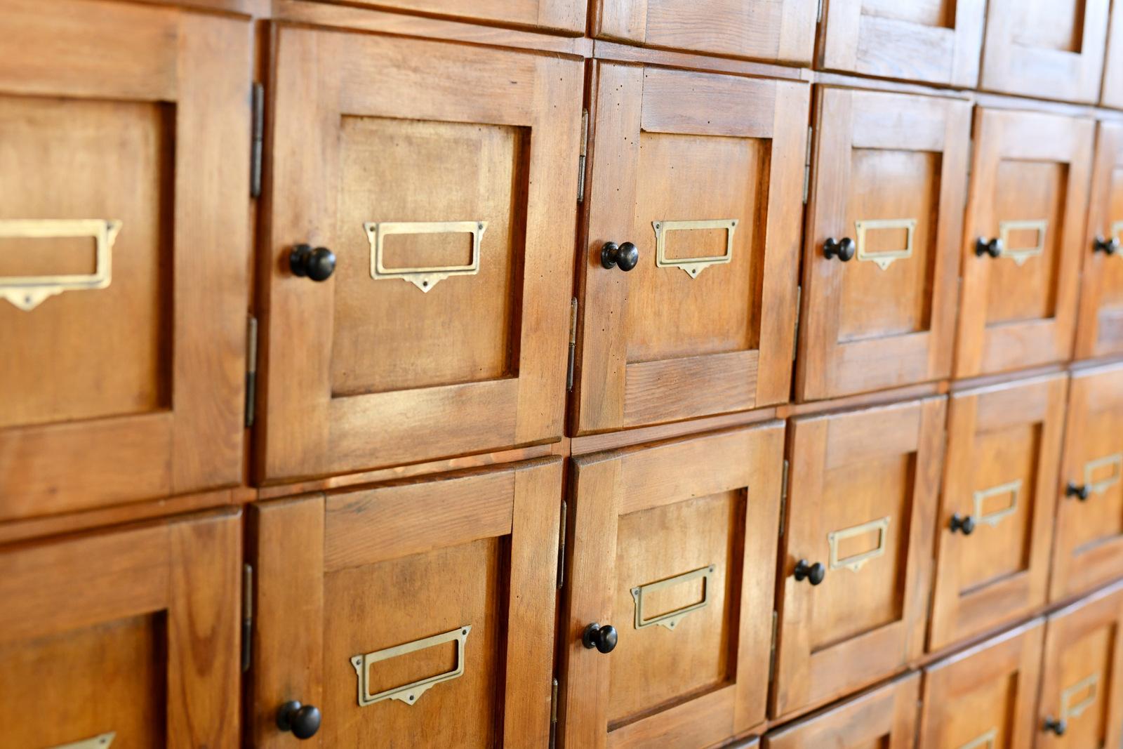 Tobacconist's Shop Cabinet Circa 1930s For Sale 7