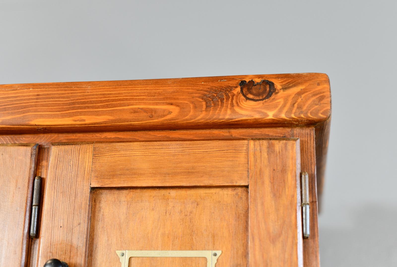 Tobacconist's Shop Cabinet Circa 1930s For Sale 8