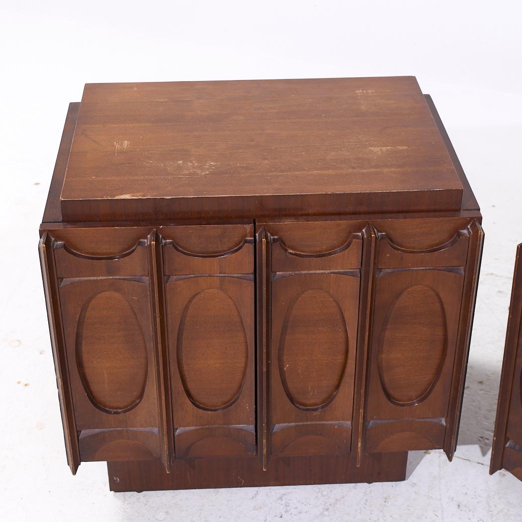 Tobago Brutalist Mid Century Walnut Nightstands - Pair For Sale 3
