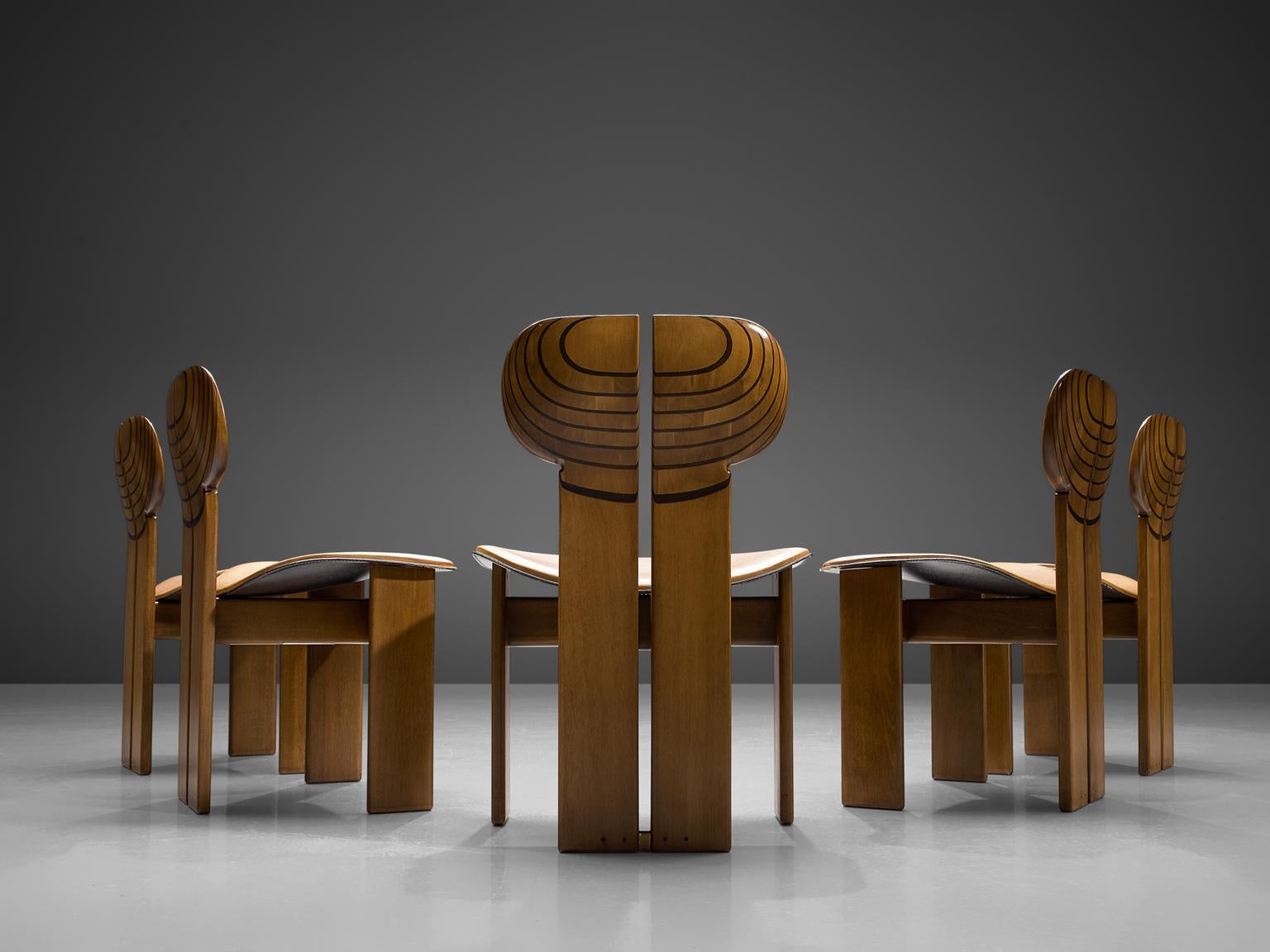 Tobia & Afra Scarpa 'Africa' Chairs from the Artona Collection In Good Condition In Waalwijk, NL