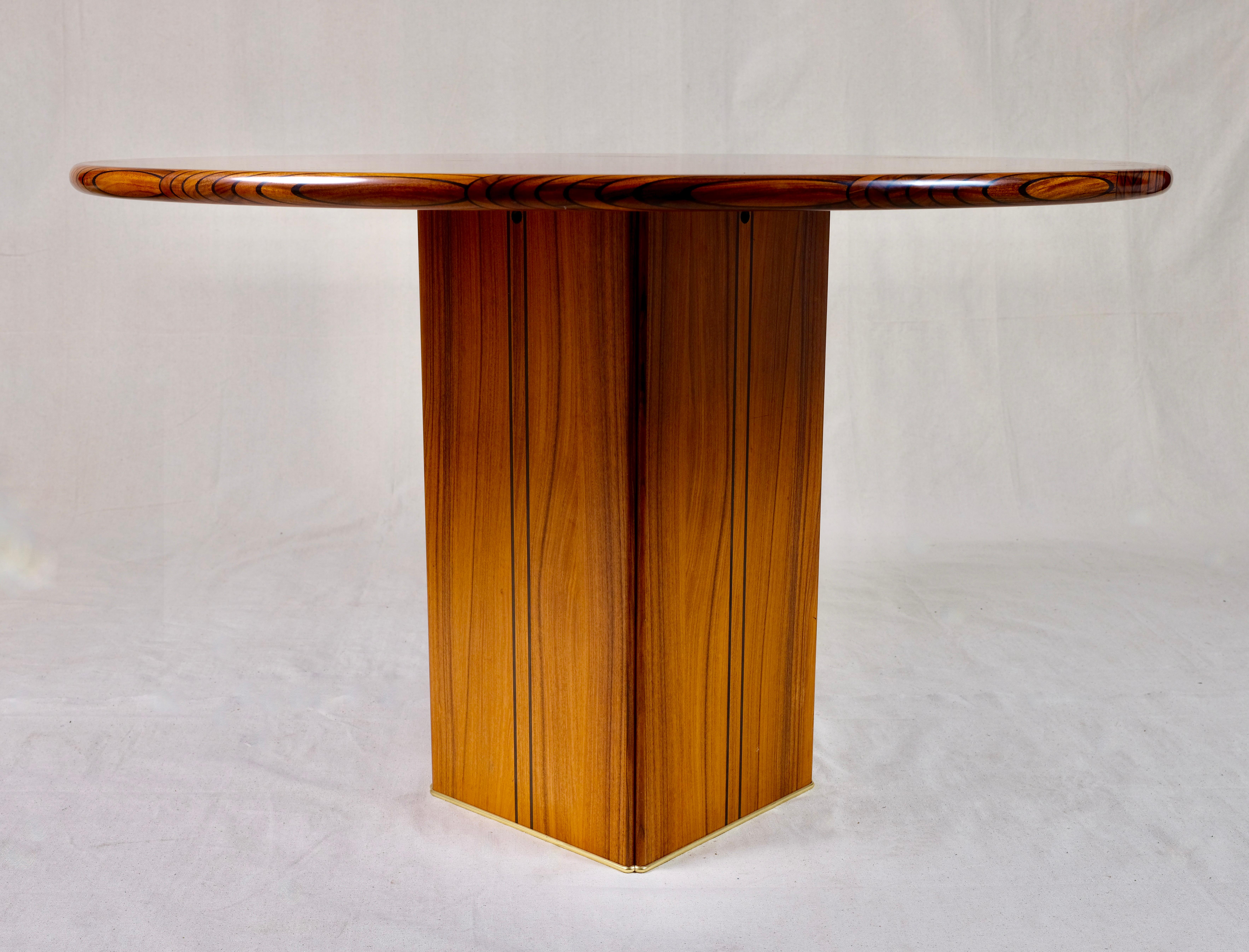 Mid-Century Modern Table Afrique Tobia & Afra Scarpa  en vente