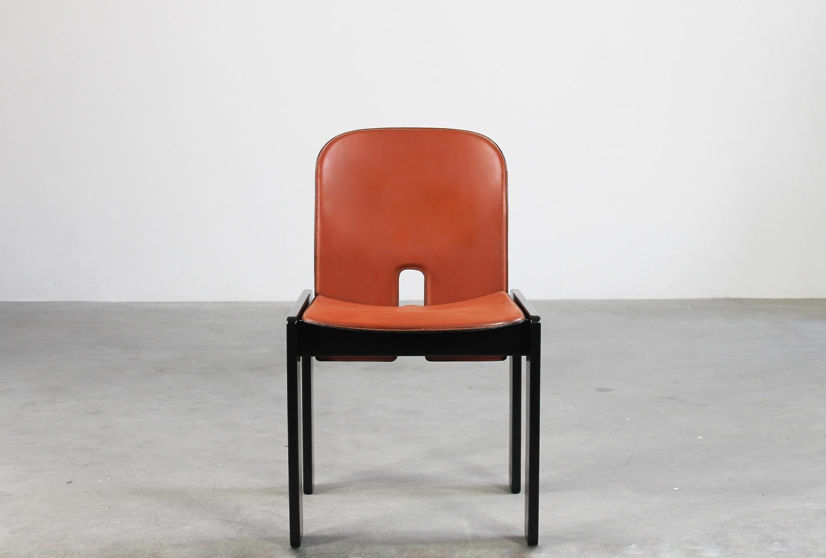 Tobia & Afra Scarpa Set of Eight 121 Chairs in Wood and Leather by Cassina 1965 3