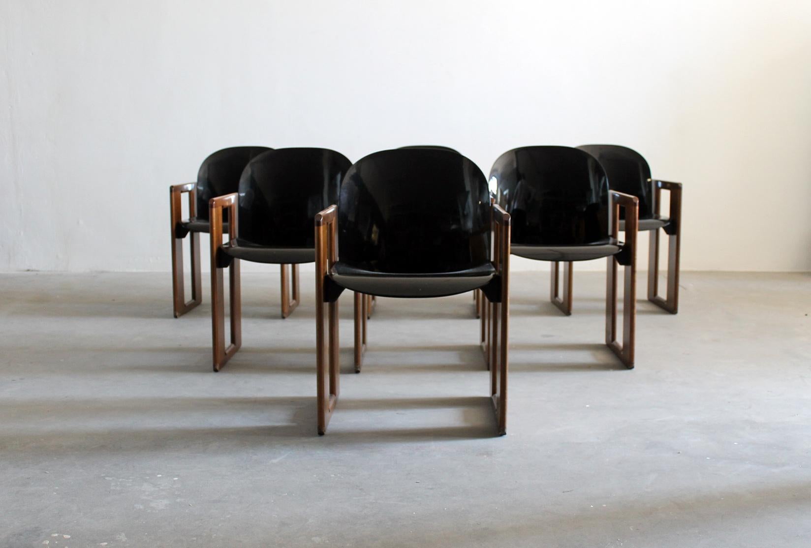 Italian Tobia & Afra Scarpa Set of Six Black Dialogo Dining Chairs by B&B 1973  For Sale