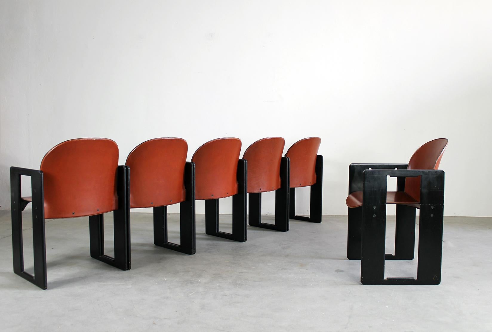 Set aus sechs Dialogo-Stühlen aus Leder und Holz von Tobia & Afra Scarpa von B&B, 1970er Jahre (Moderne der Mitte des Jahrhunderts)