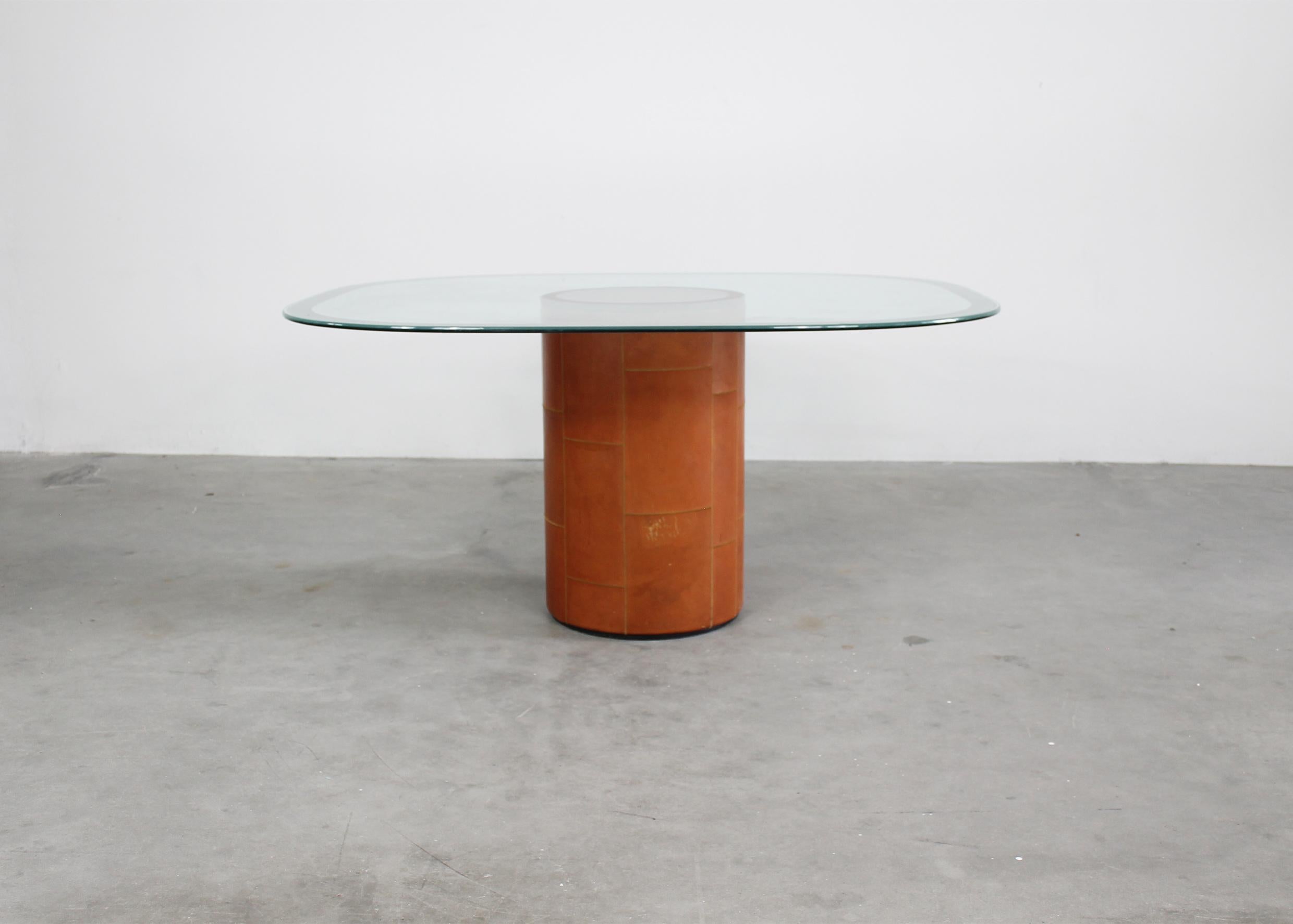 Mid-Century Modern Tobia & Afra Scarpa Tobio Table in Leather and Crystal by B&B Italy 1970s For Sale
