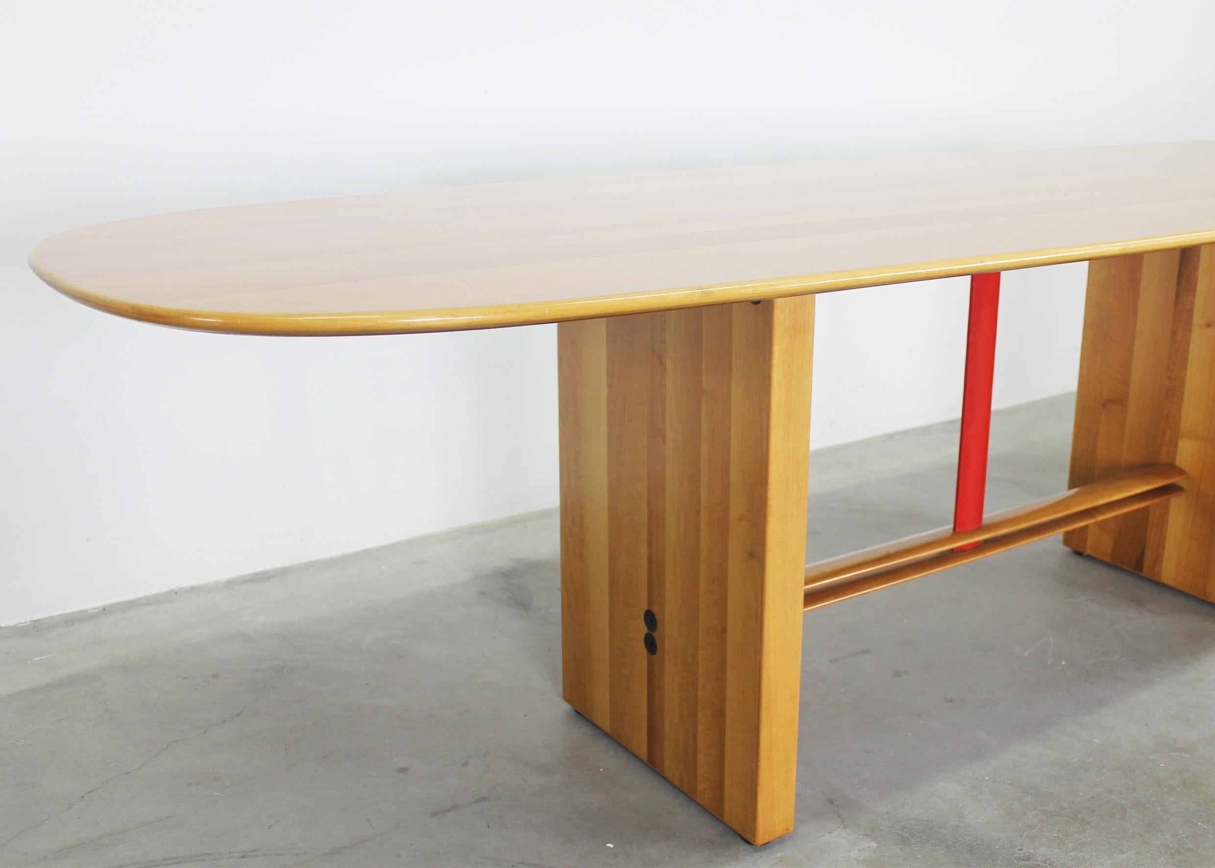 Laqué Table Tobia & Tobia Scarpa Torcello en Wood Wood par Stildomus 1970 en vente
