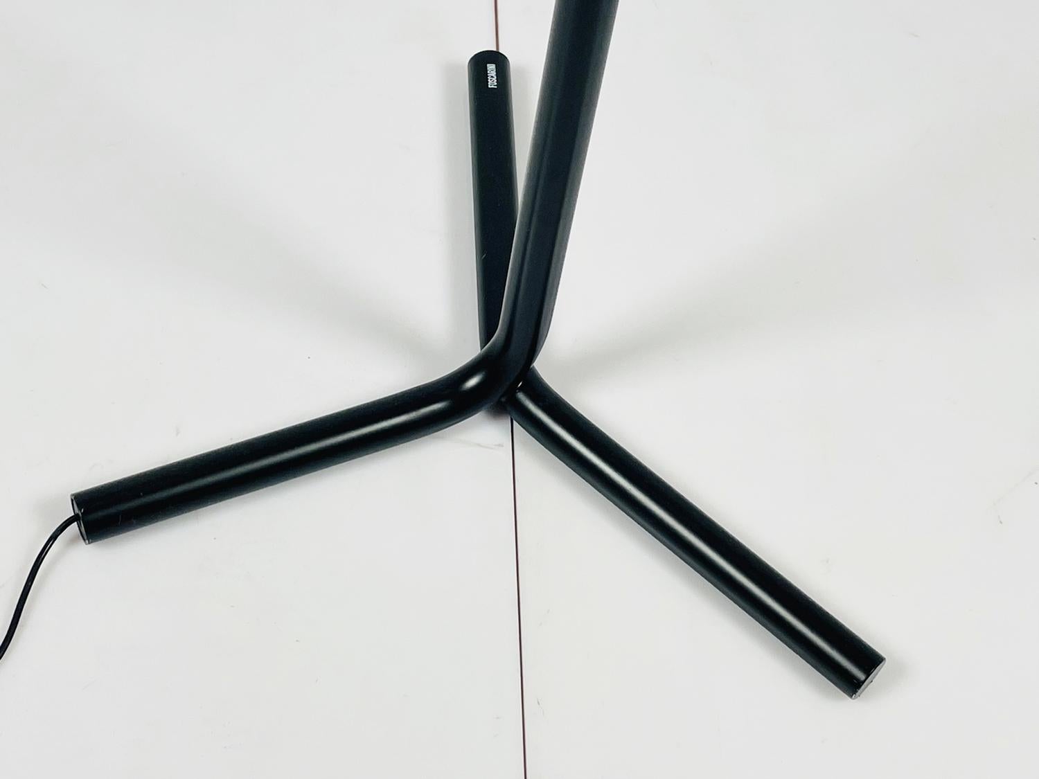 Tobia Floor Lamp by Ferrucio Laviani for Foscarini In Good Condition For Sale In Los Angeles, CA