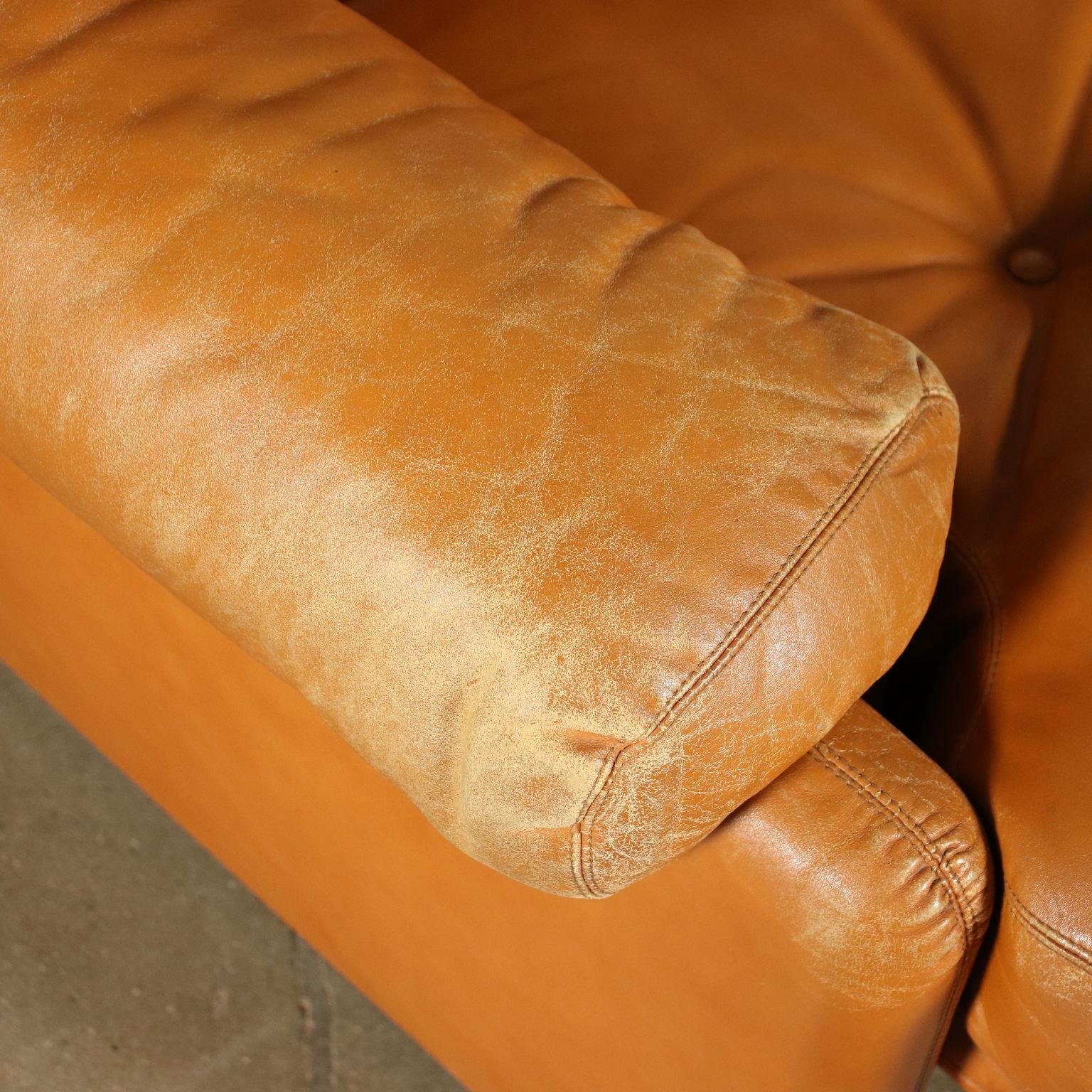 Tobia Scarpa Armchair Foam Leather, 1970s In Good Condition In Milano, IT