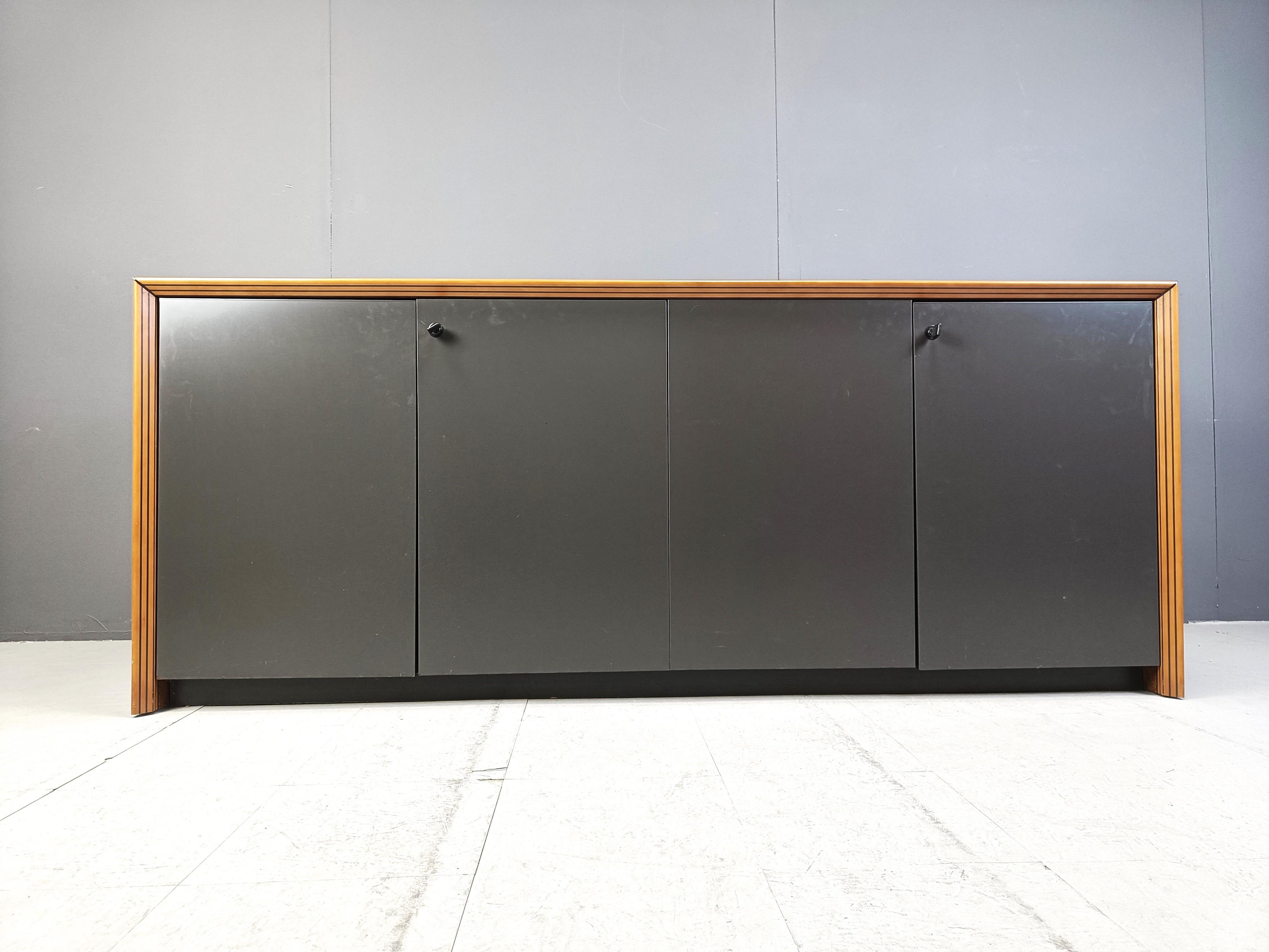 Tobia Scarpa Artona series sideboard for Maxalto, 1970s In Good Condition In Leuven, Vlaams Gewest