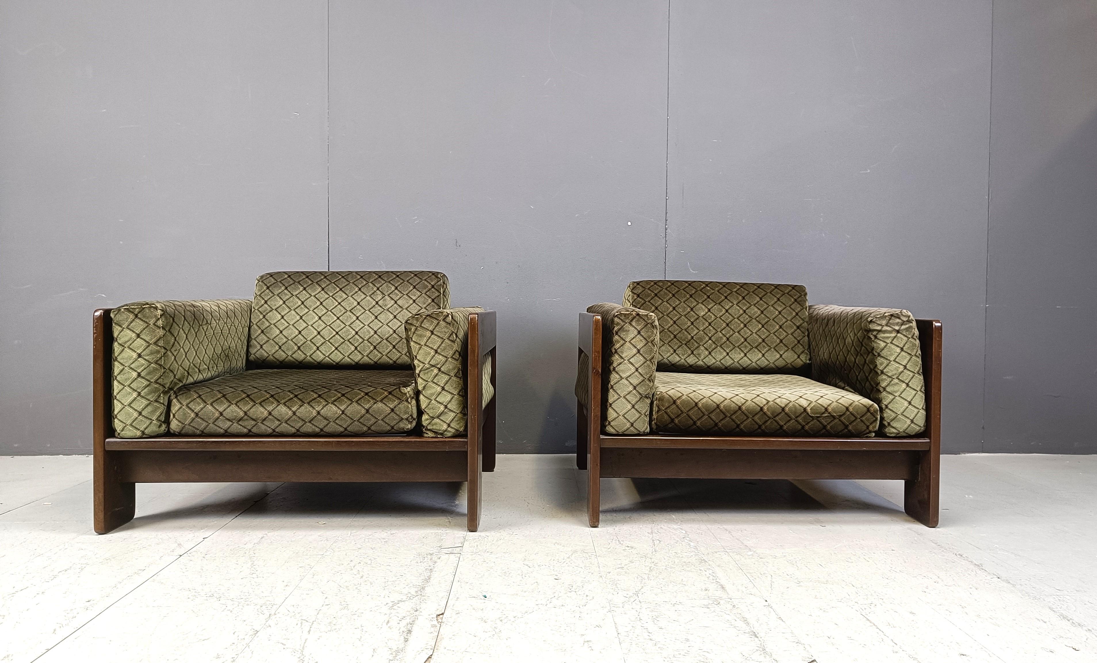 Tobia Scarpa  'Bastiano' armchairs by Gavina, 1970s - set of 2 In Good Condition In Leuven, Vlaams Gewest