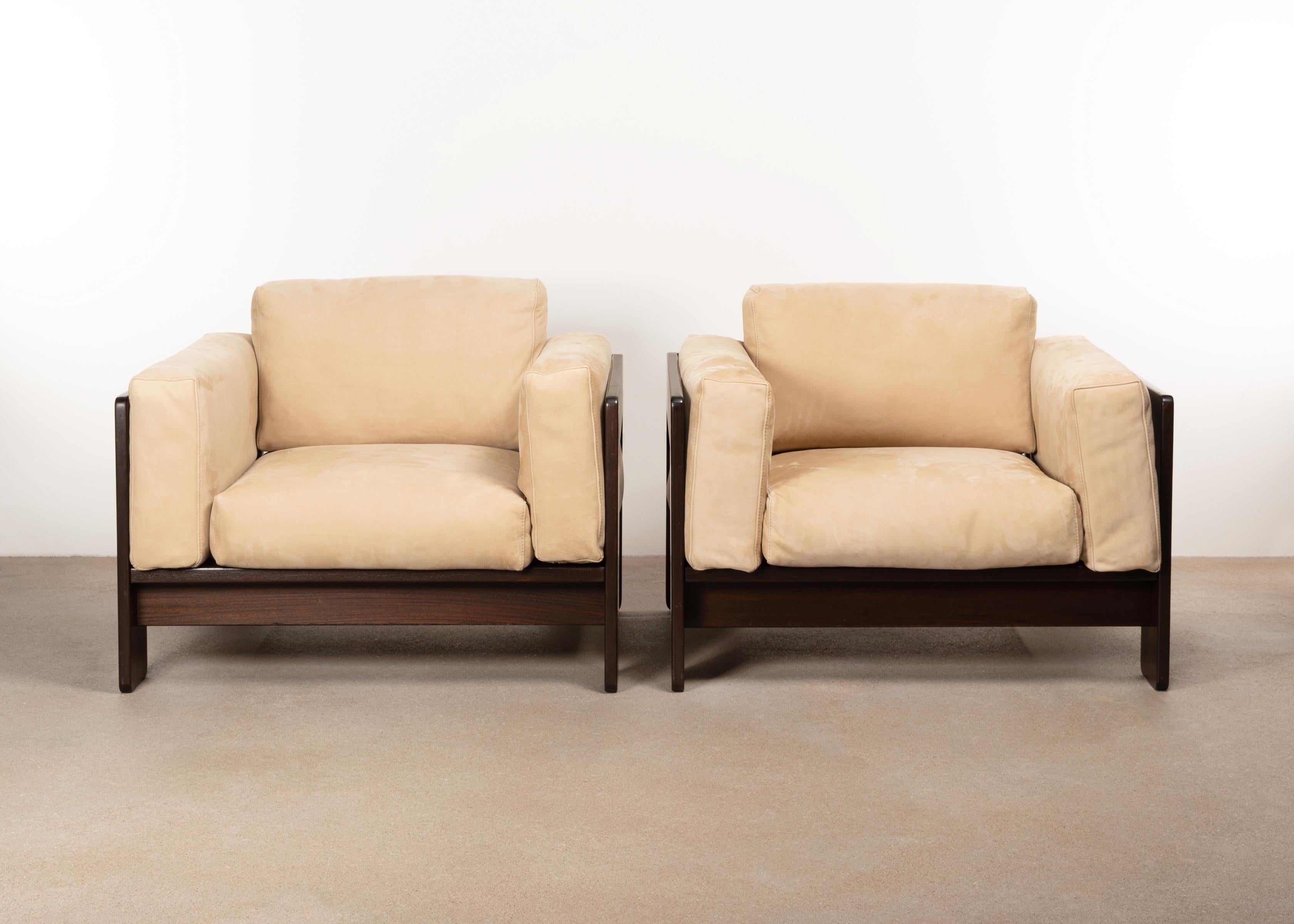 Italian Tobia Scarpa Bastiano Lounge Chairs in Walnut and Beige Suede Leather for Knoll