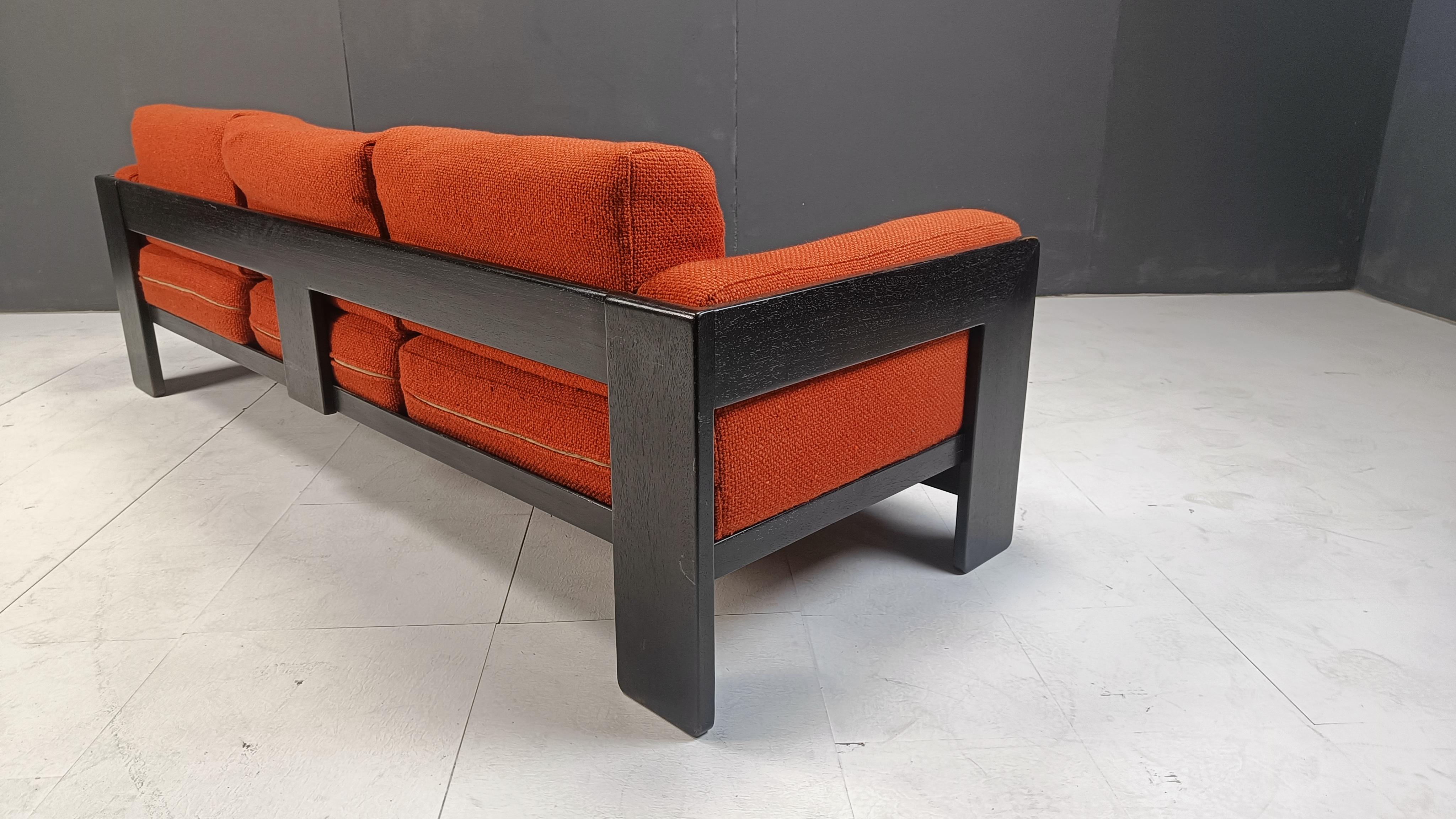 Tobia Scarpa  'Bastiano' three seater sofa by Knoll, 1970s 5