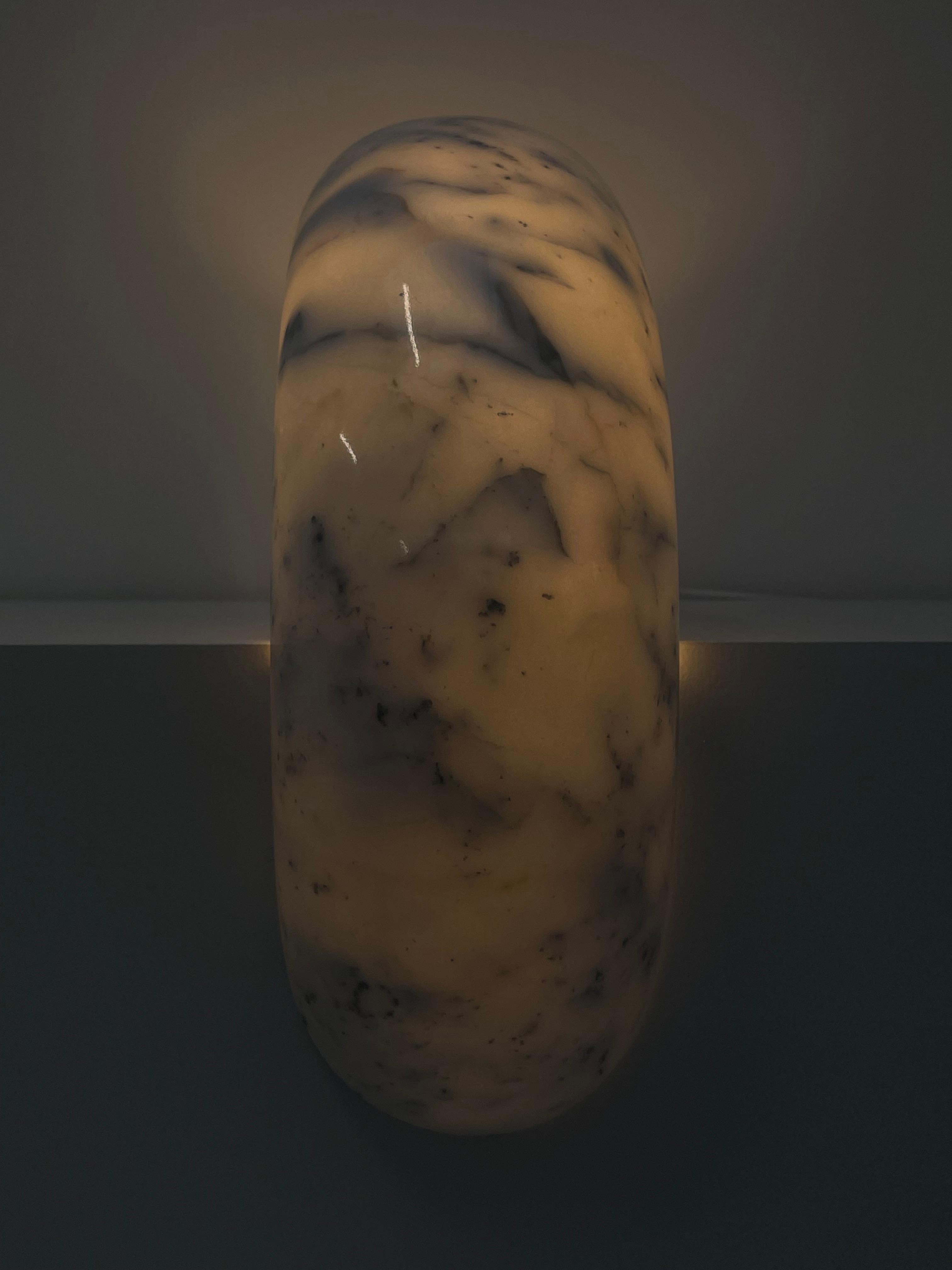 Tobia Scarpa Biagio - Carrara marble Table Lamp For Sale 4