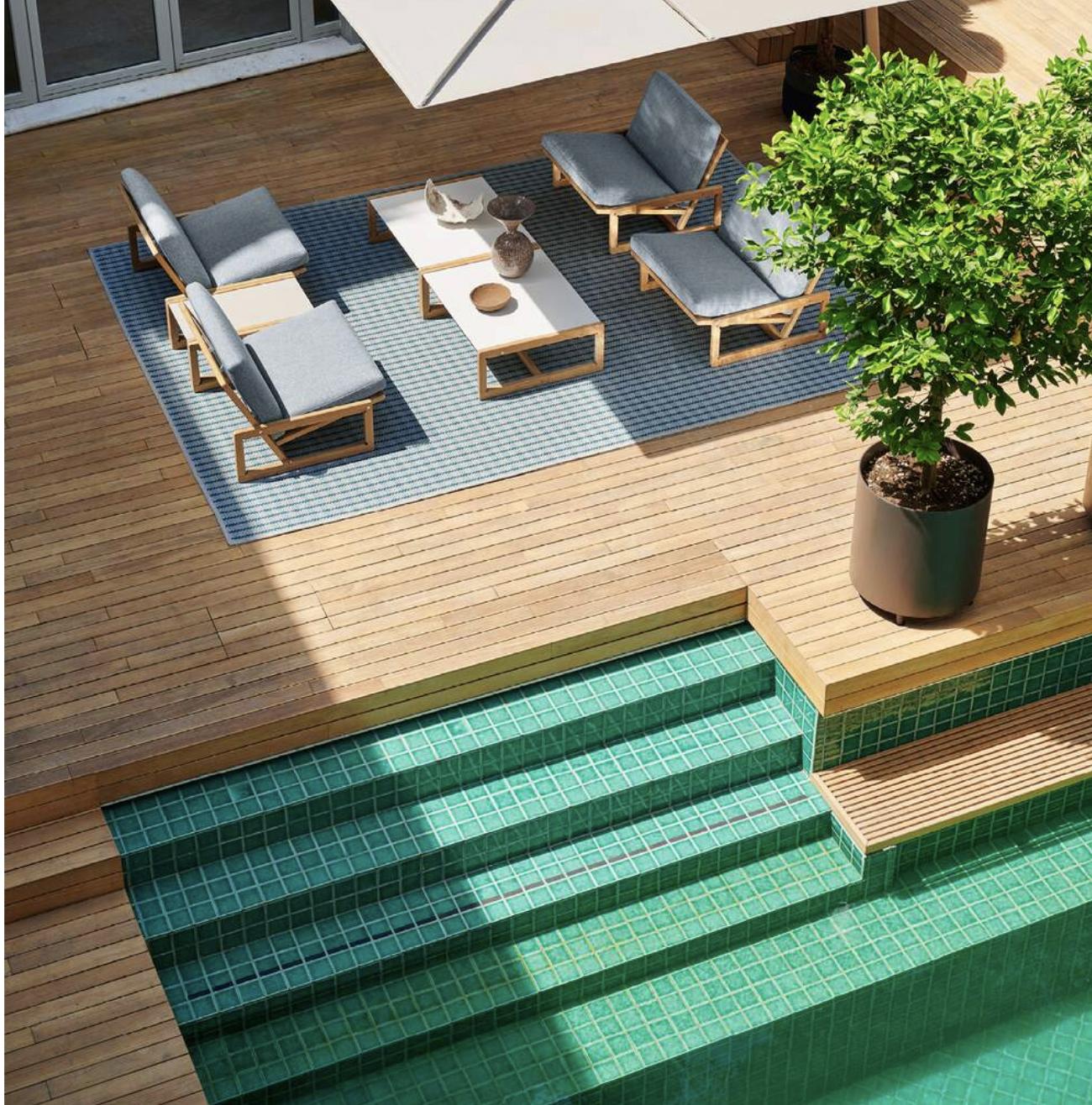 Tobia Scarpa Carlotta Outdoor Coffee Table For Sale 2