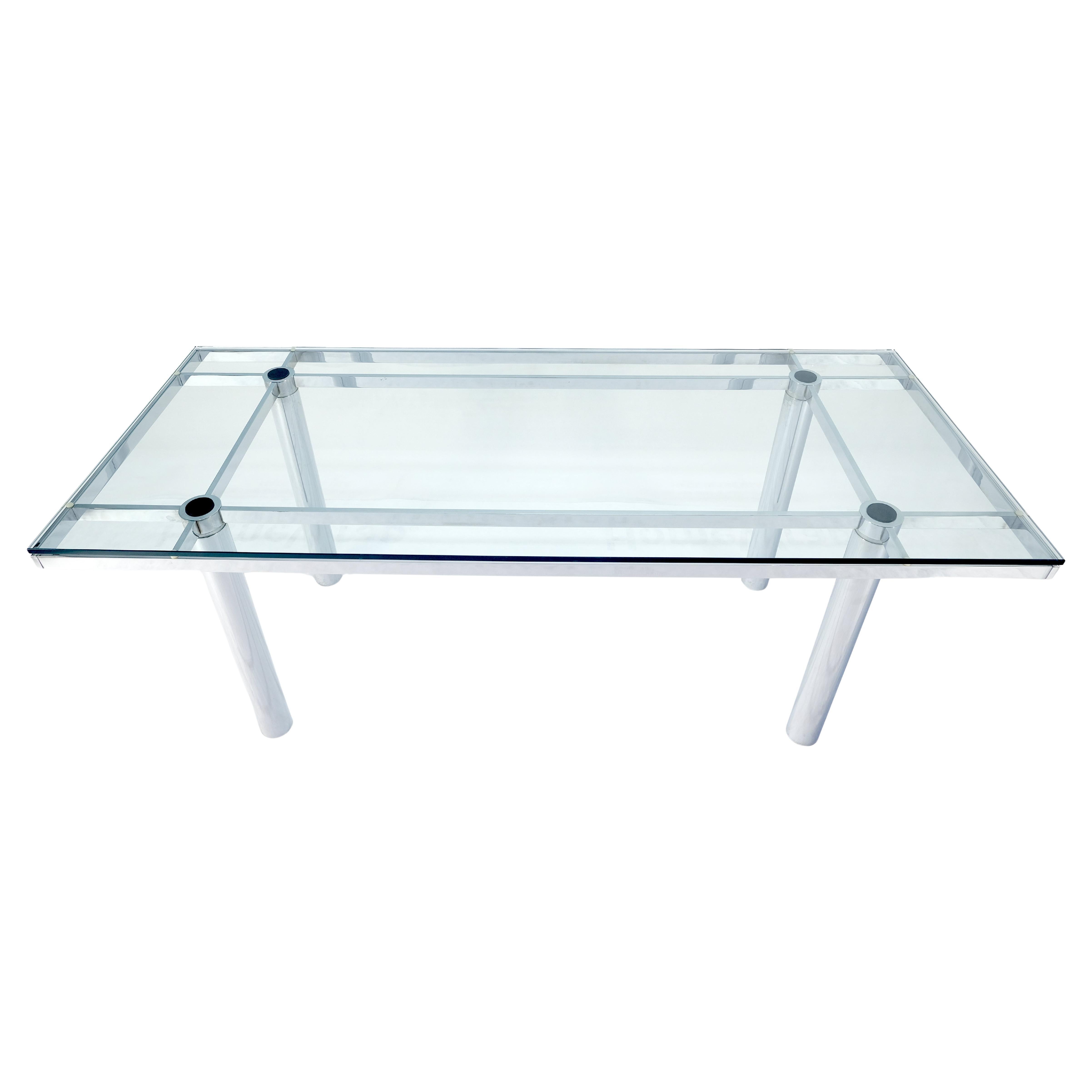 italien Tobia Scarpa Chrome Base Rectangle Glass Top 4 Cylinder legs Table de salle à manger Mint ! en vente