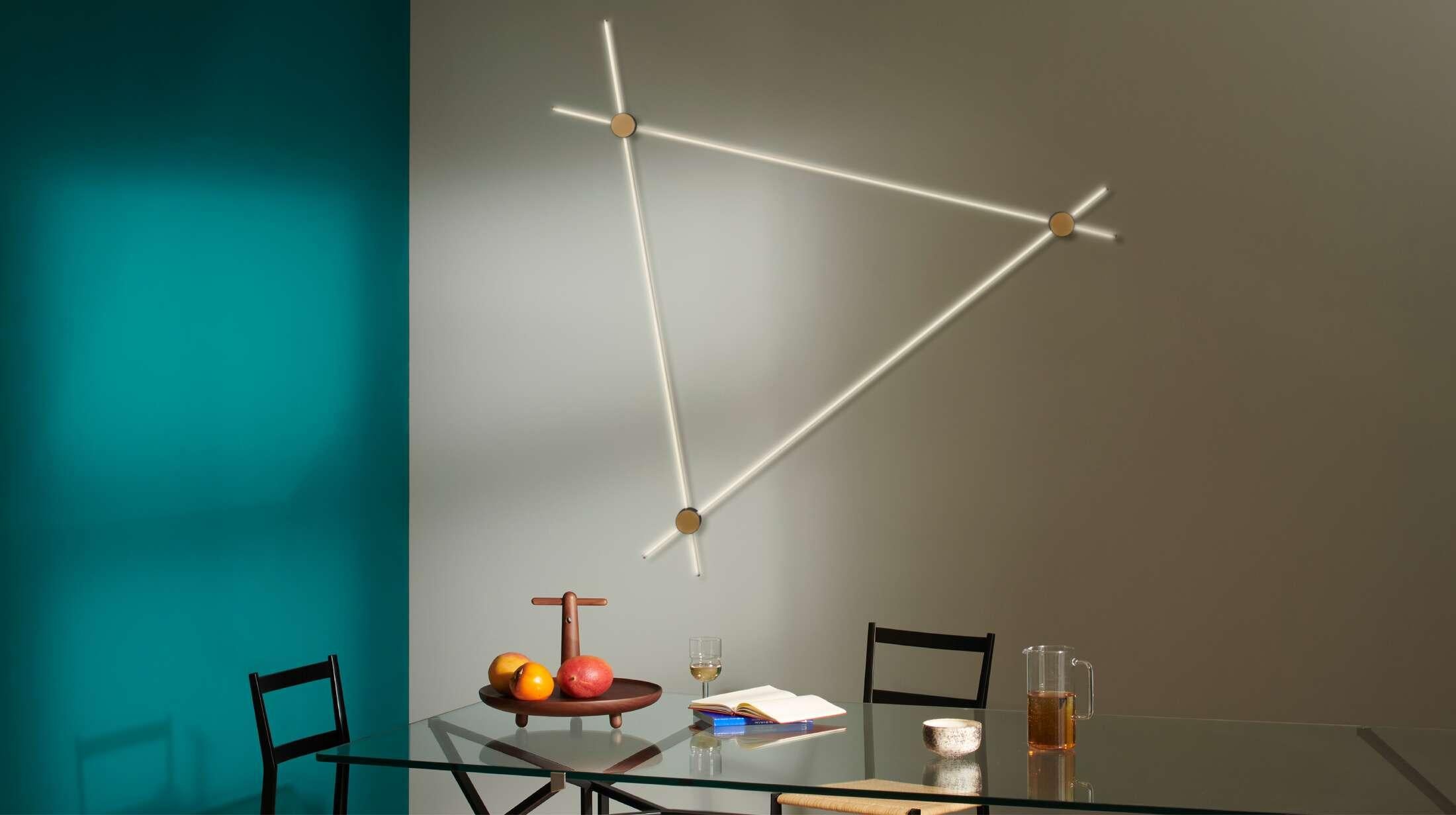 Tobia Scarpa Eitie Triángulo Pared  Lámpara Para Cassina Silver en venta