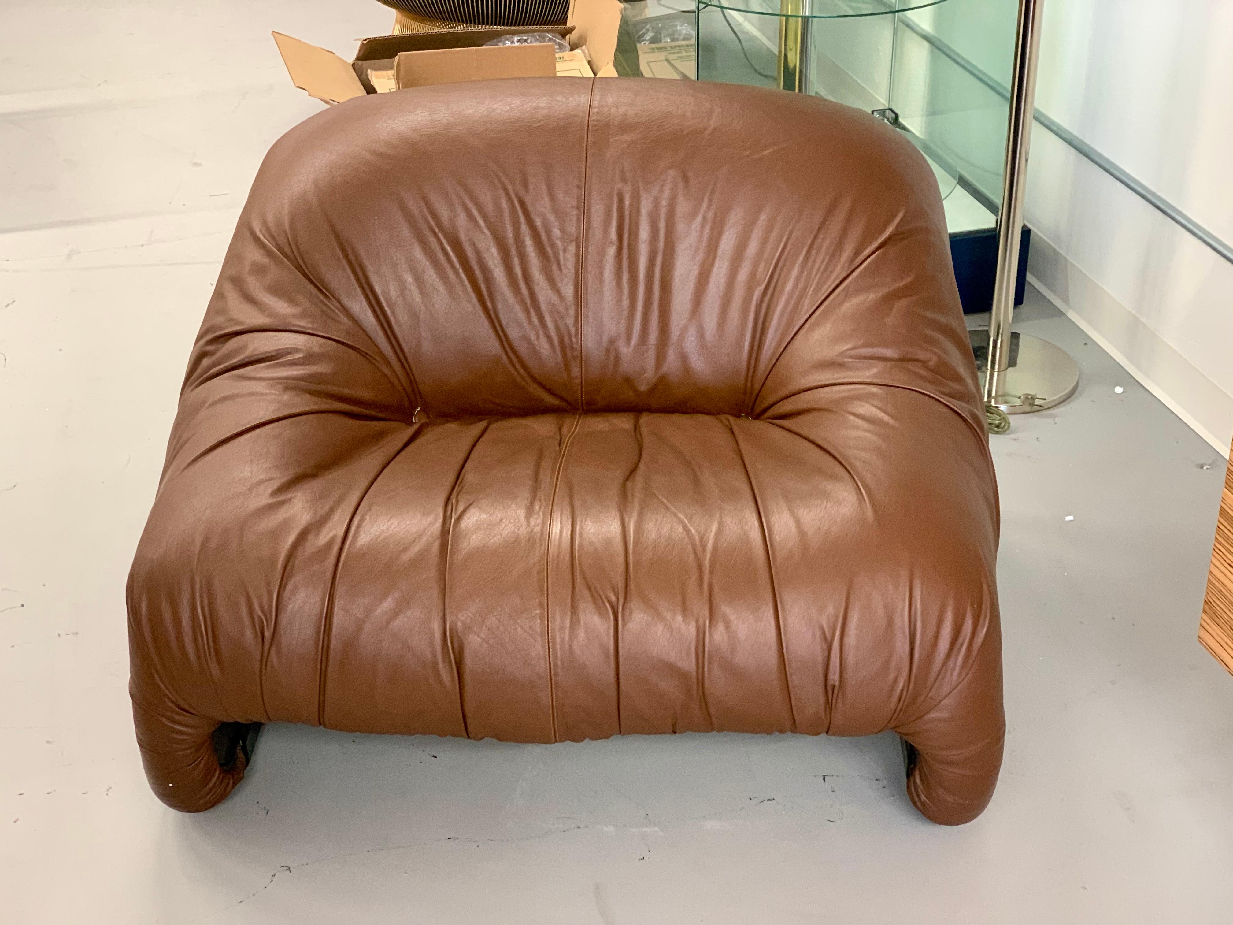 A rare and wonderful 1960s C&B Italia leather lounge chair designed by Tobia Scarpa. It is the bonanza chair. his chair is imprinted in the base. the company became B & B Italia in 1973. This chair likely dates to 1969. It is in wonderful condition