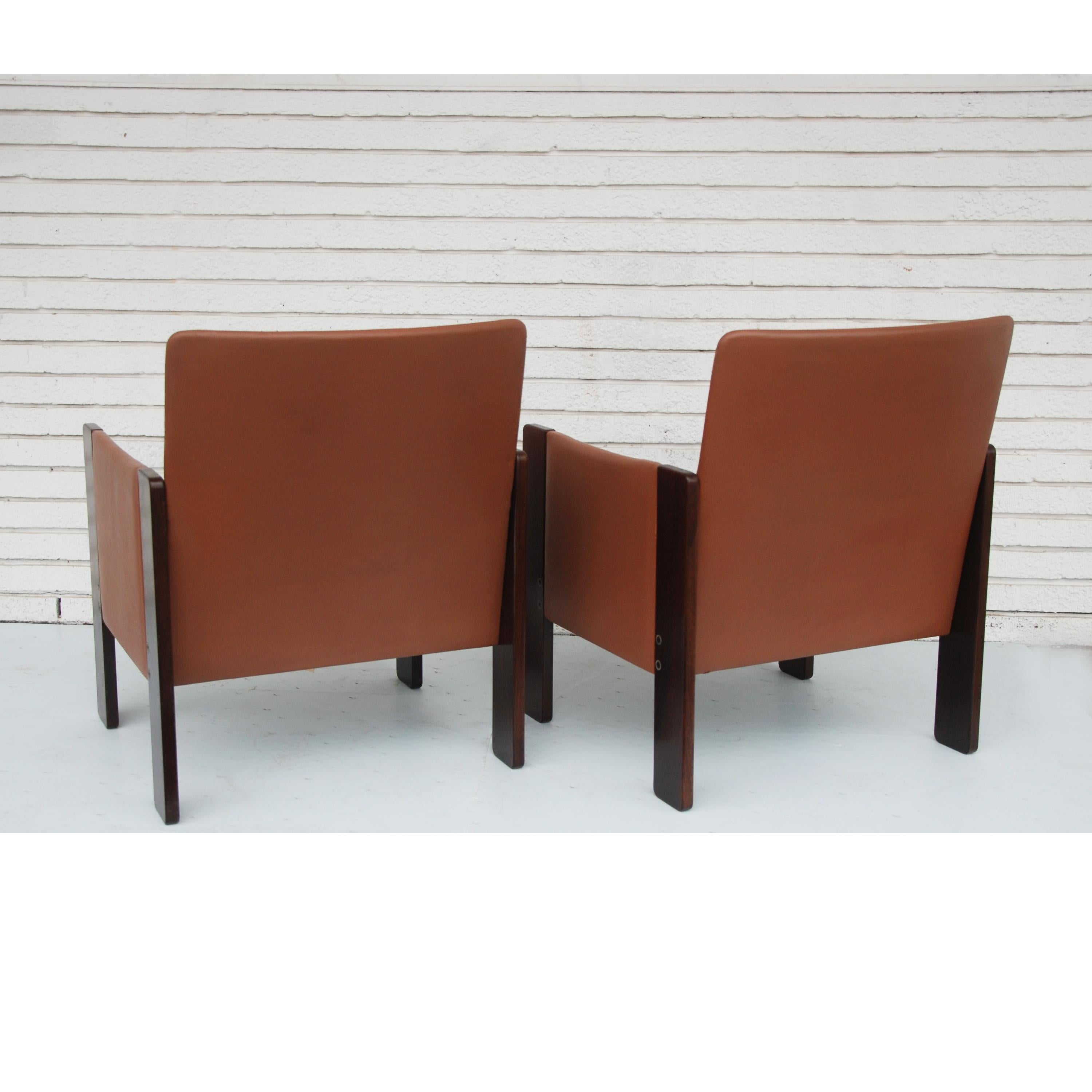 Tobia Scarpa for Cassina Rosewood and Leather Lounge Chairs In Good Condition In Pasadena, TX