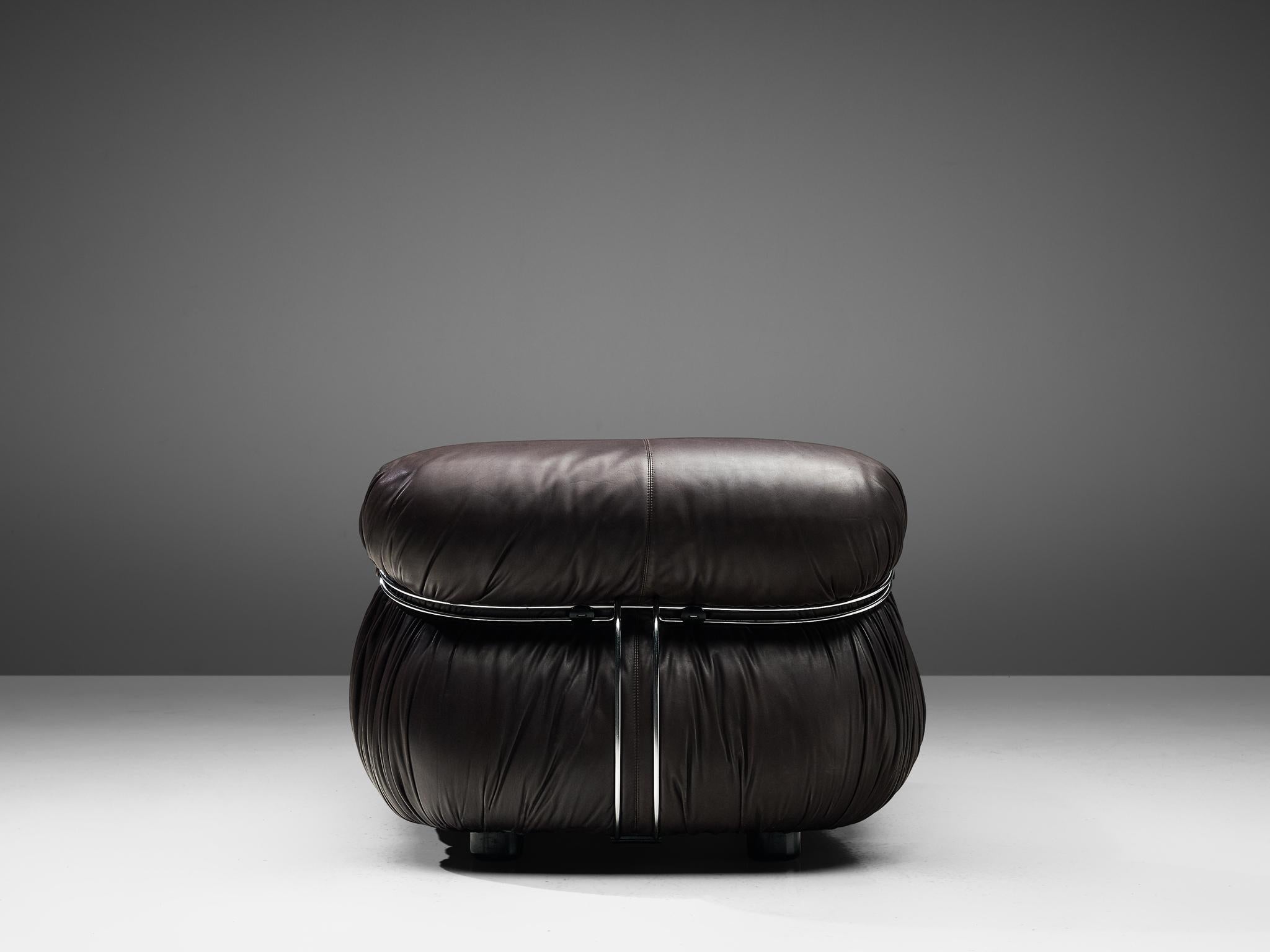 Italian Tobia Scarpa for Cassina 'Soriana' Chaise Longue Chair in Dark Brown Leather