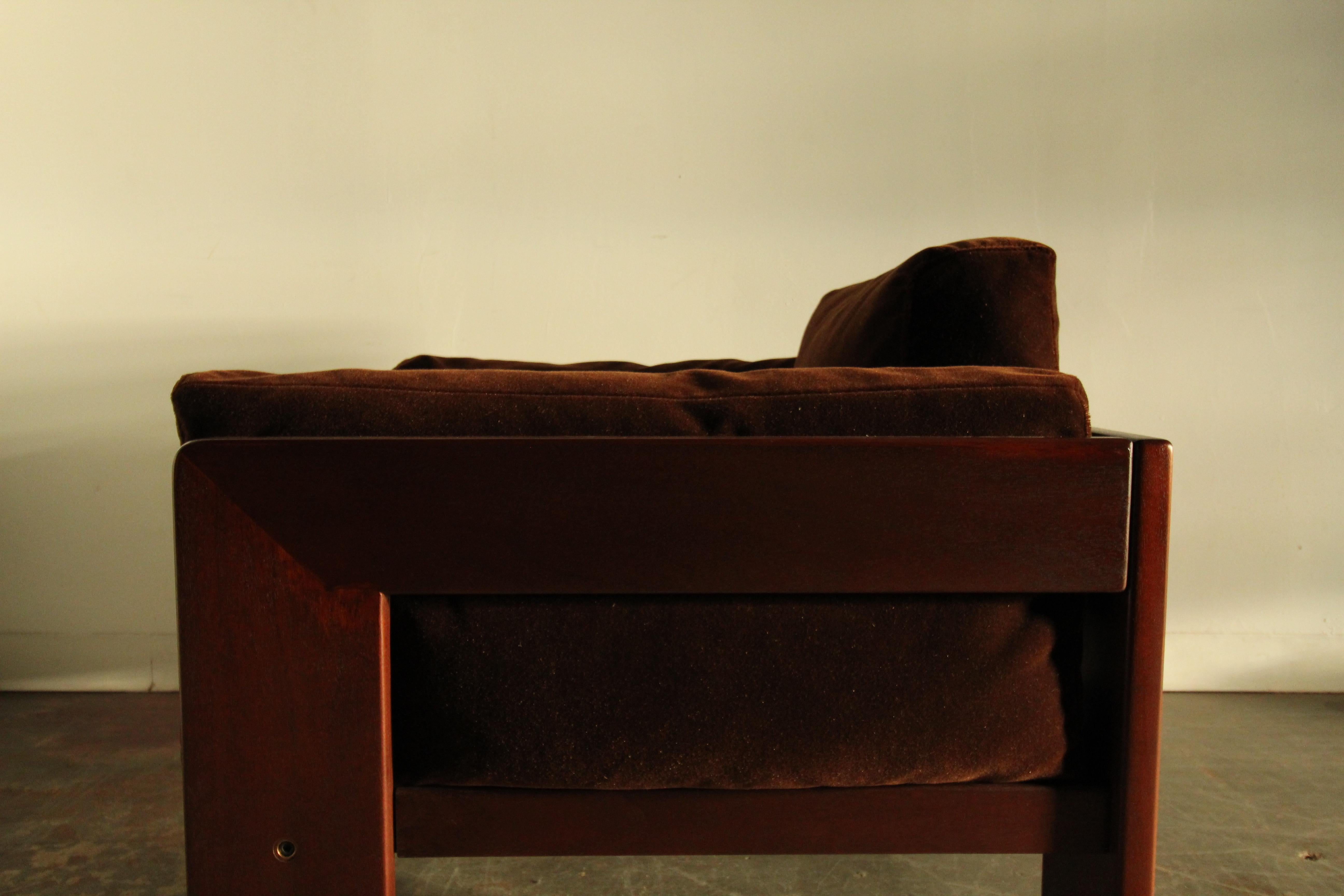 Tobia Scarpa for Gavina 'Bastiano' Brown Mohair Lounge Chair, 1970s 6